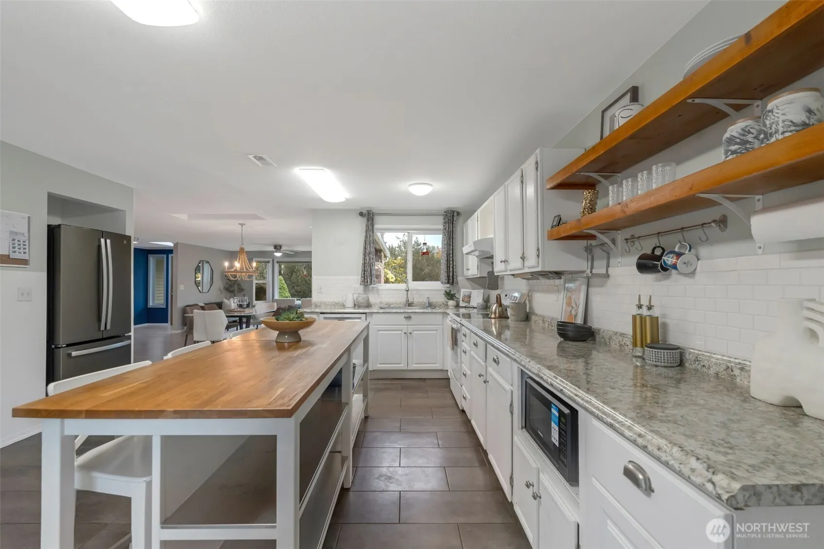 27409 125th Court SE, Kent, WA 98030