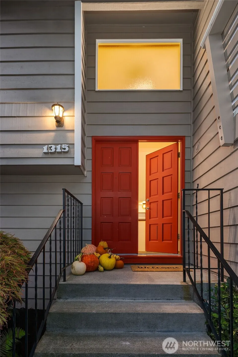 1315 NW 103rd Street , Seattle, WA 98177