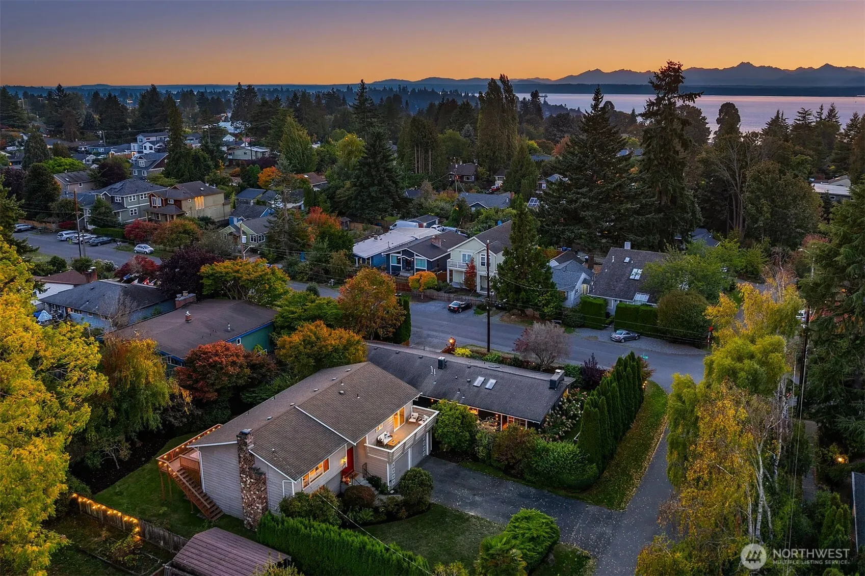 1315 NW 103rd Street , Seattle, WA 98177