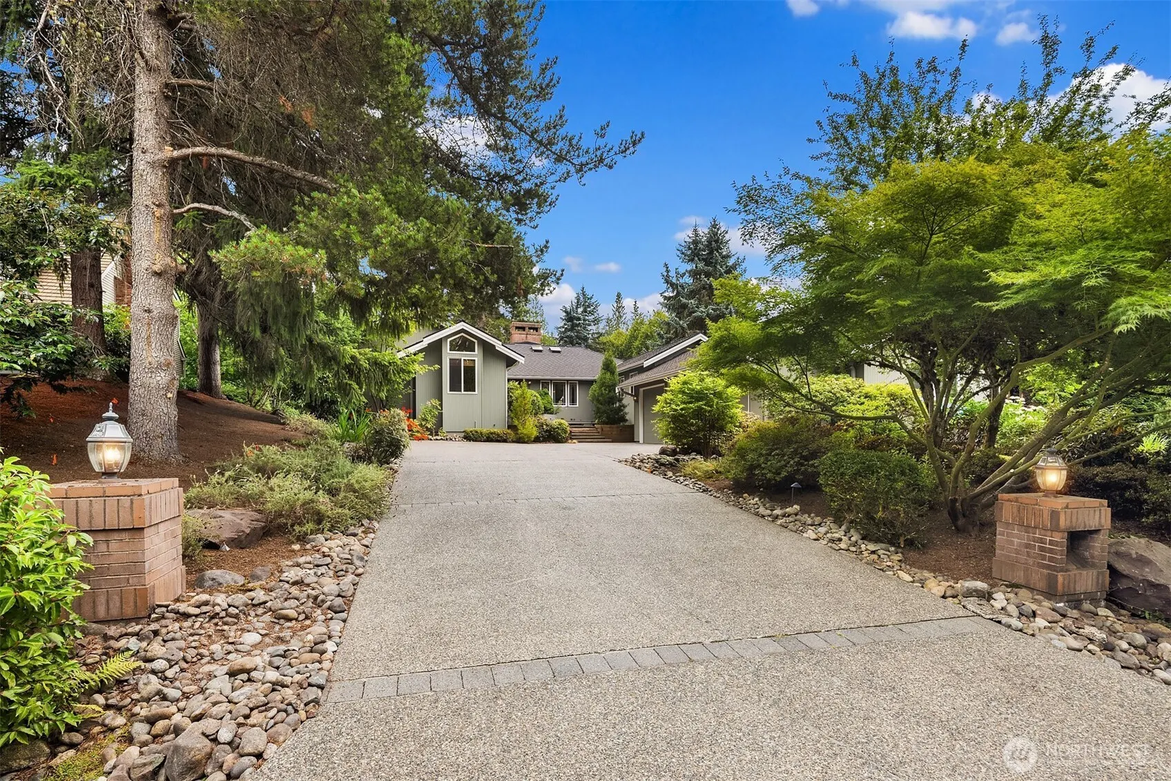 14002 205th Avenue NE, Woodinville, WA 98077