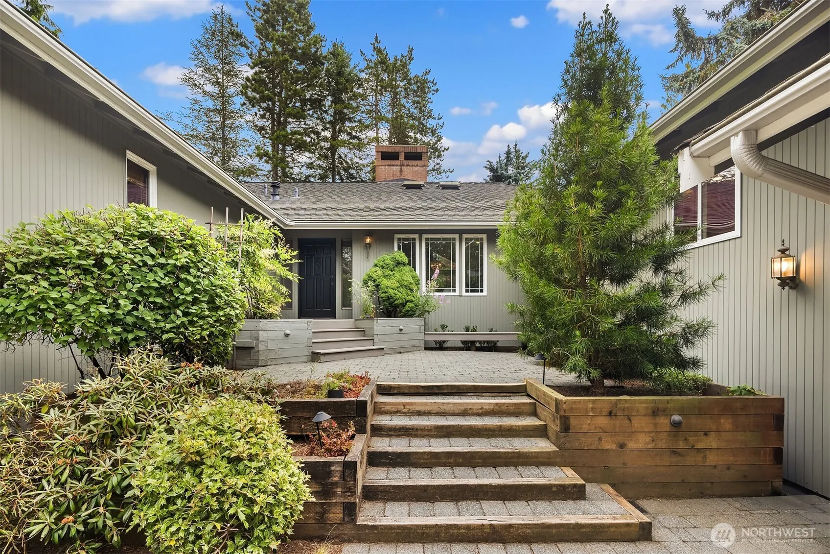 14002 205th Avenue NE, Woodinville, WA 98077