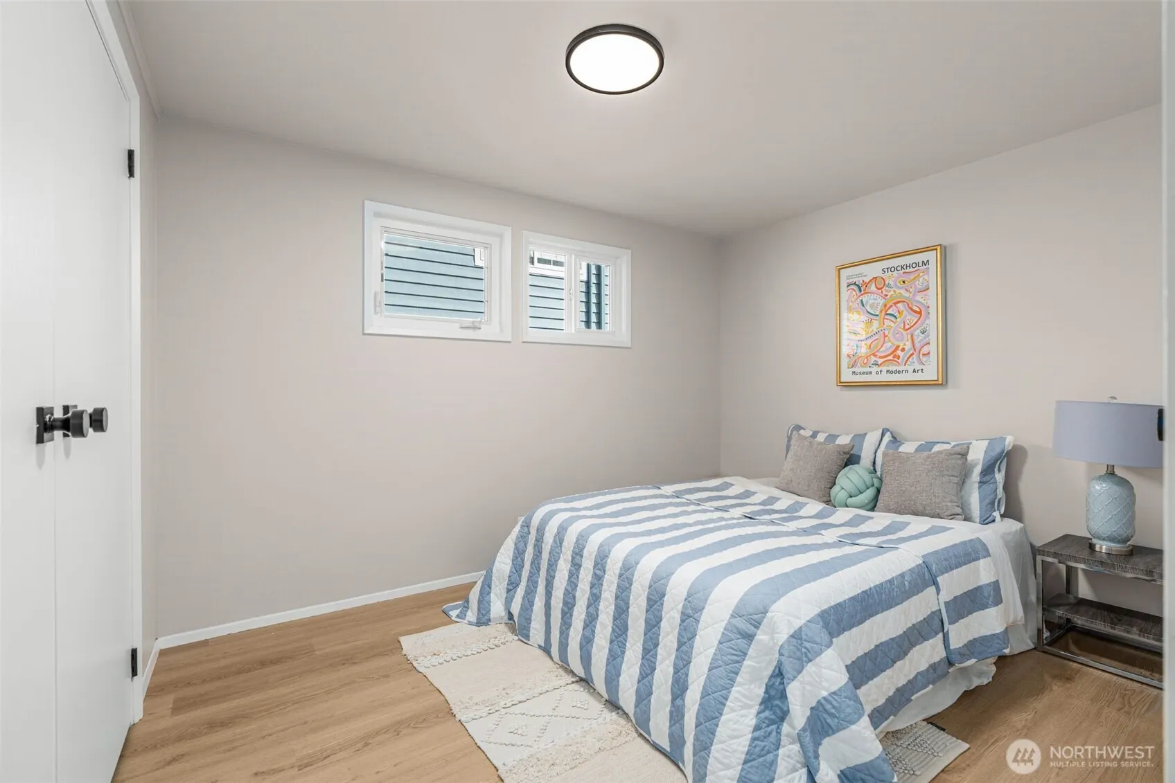 724 N 104th Street , Seattle, WA 98133