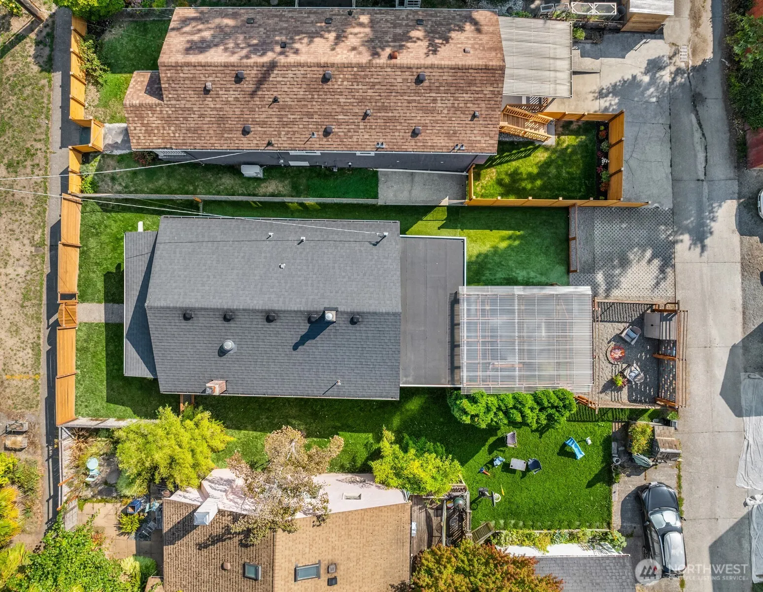 533 N 73rd Street , Seattle, WA 98103