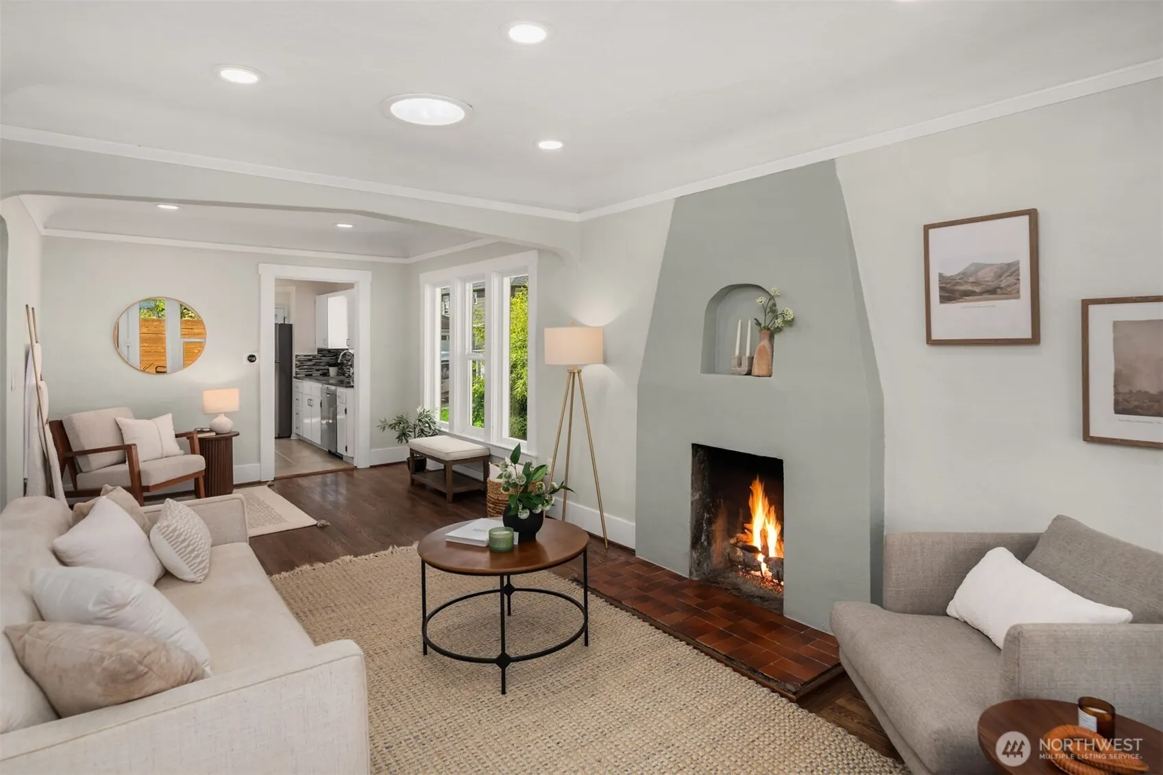 533 N 73rd Street , Seattle, WA 98103