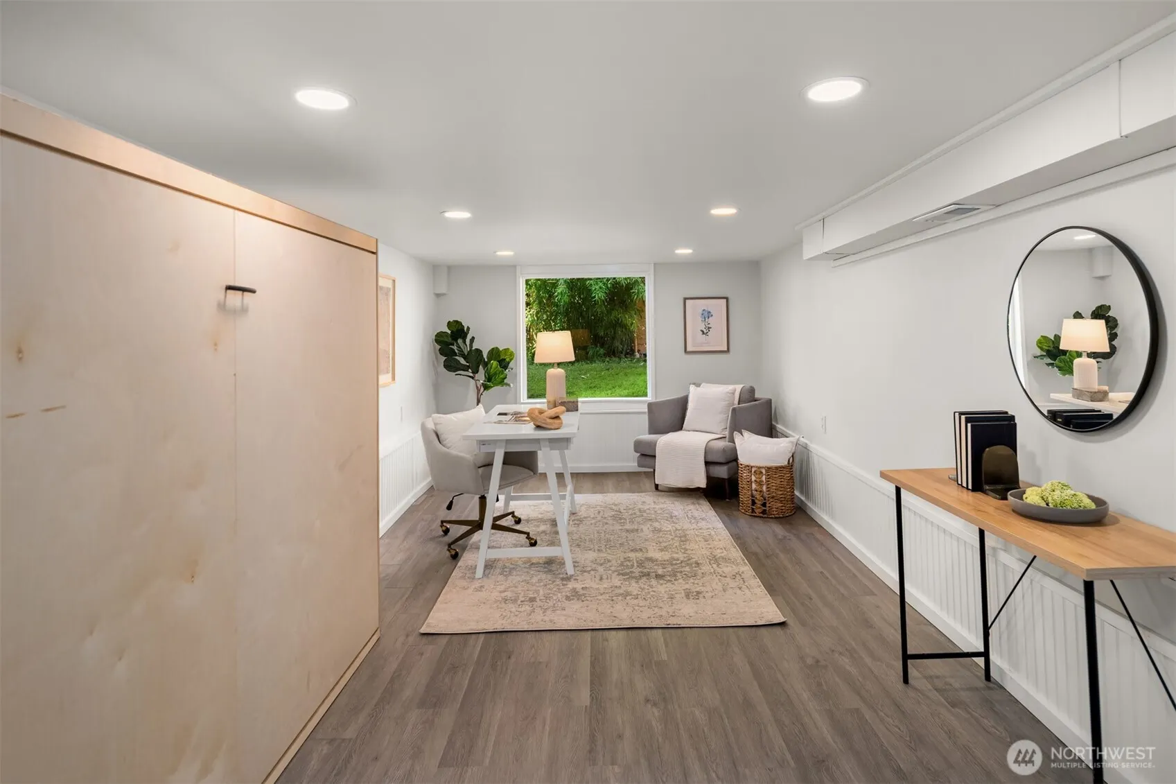533 N 73rd Street , Seattle, WA 98103