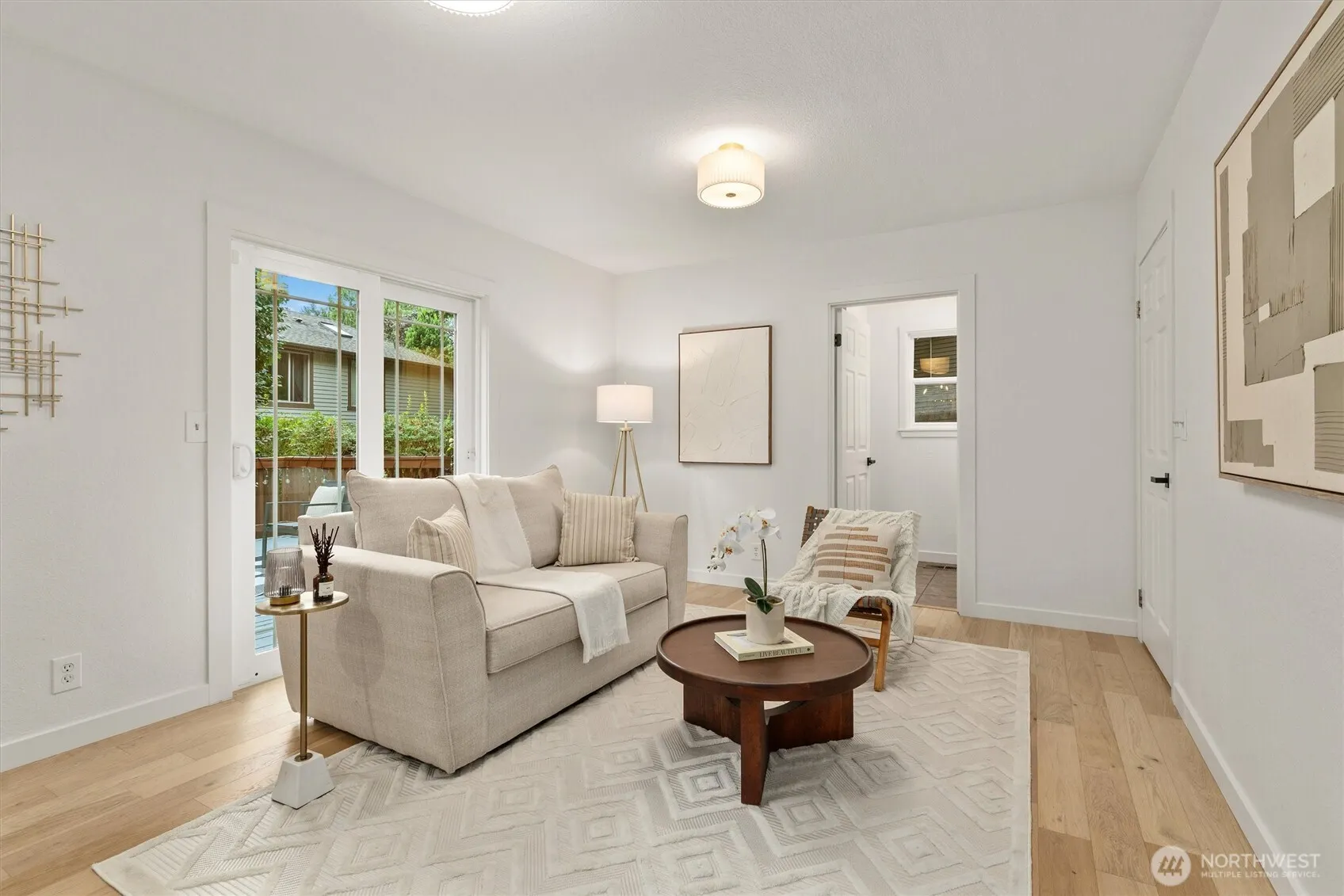 11409 107th Place NE, Kirkland, WA 98033