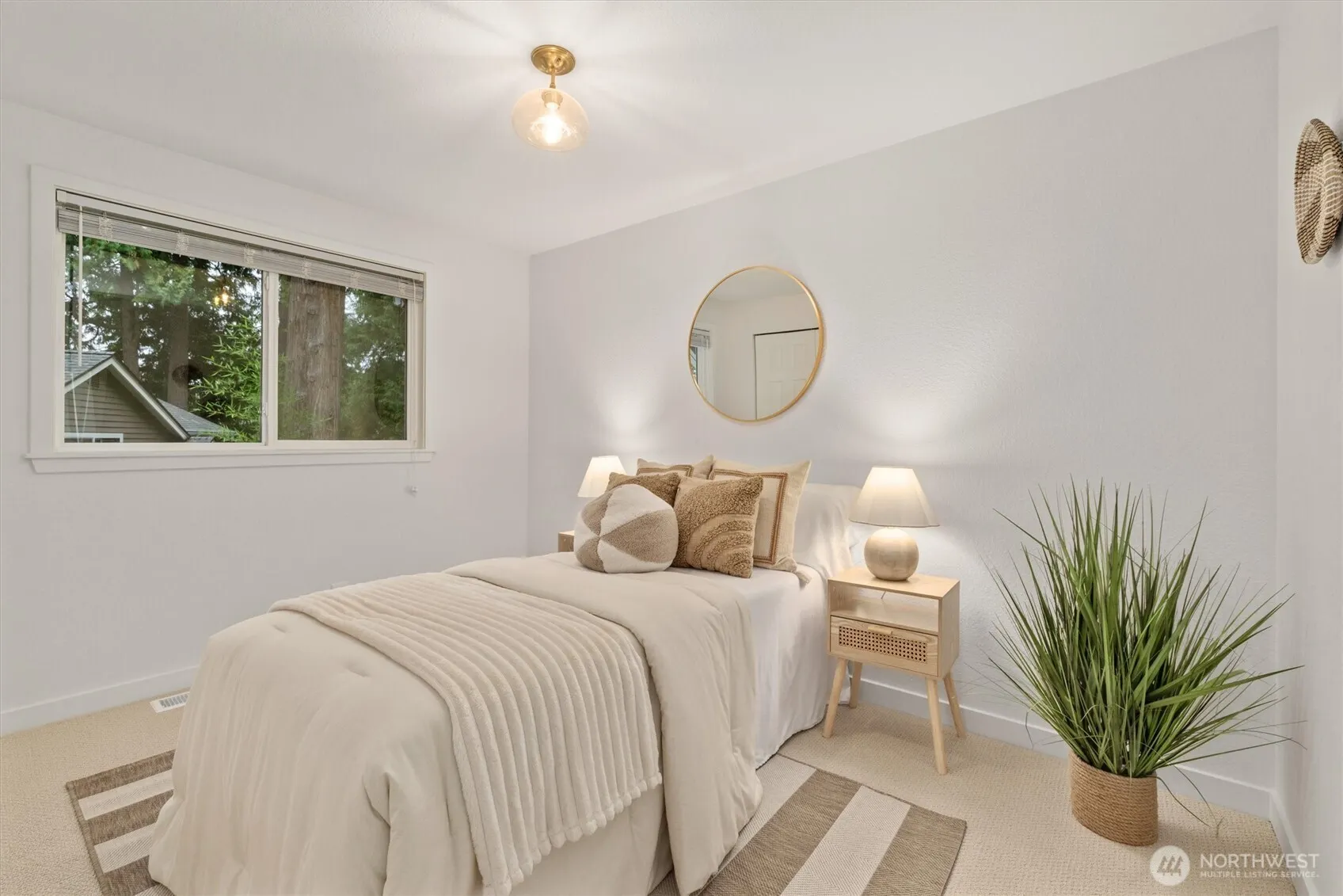 11409 107th Place NE, Kirkland, WA 98033