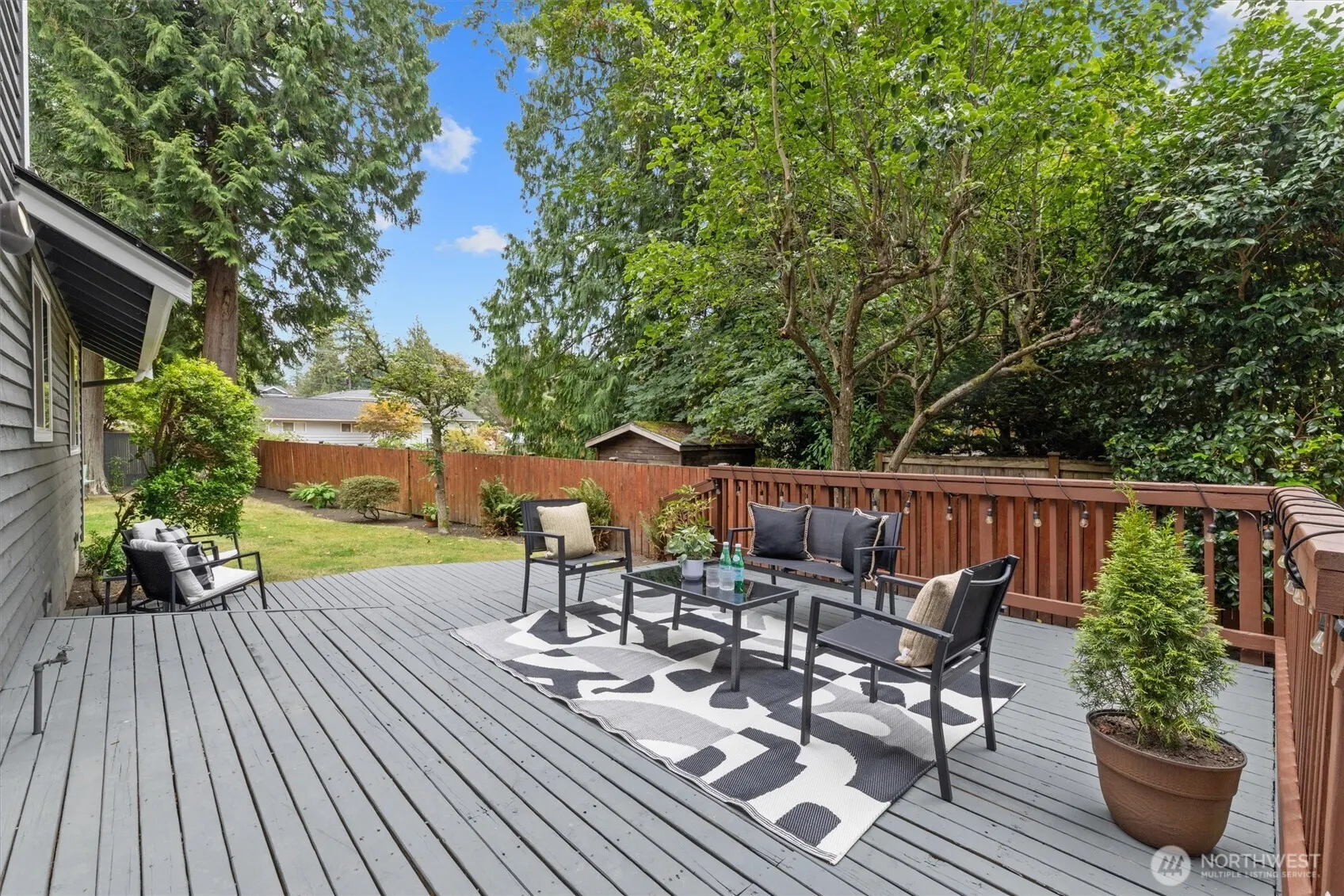 11409 107th Place NE, Kirkland, WA 98033
