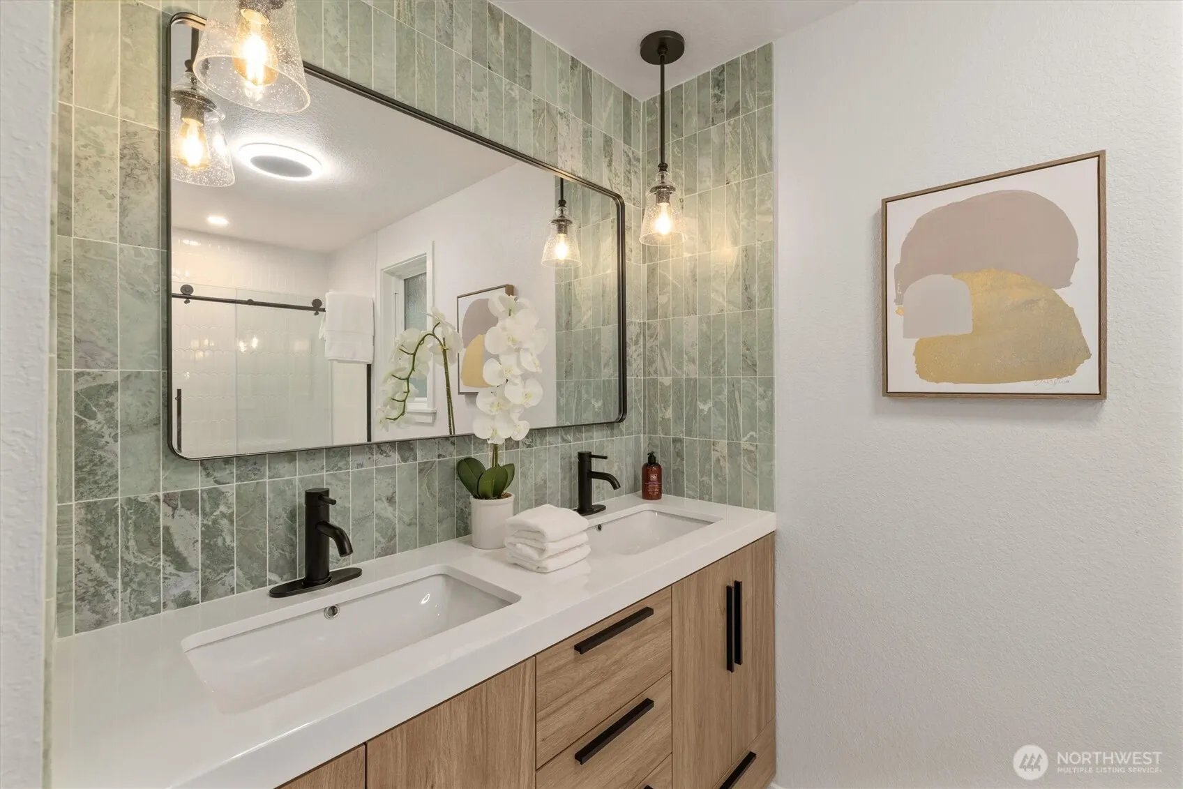 11409 107th Place NE, Kirkland, WA 98033