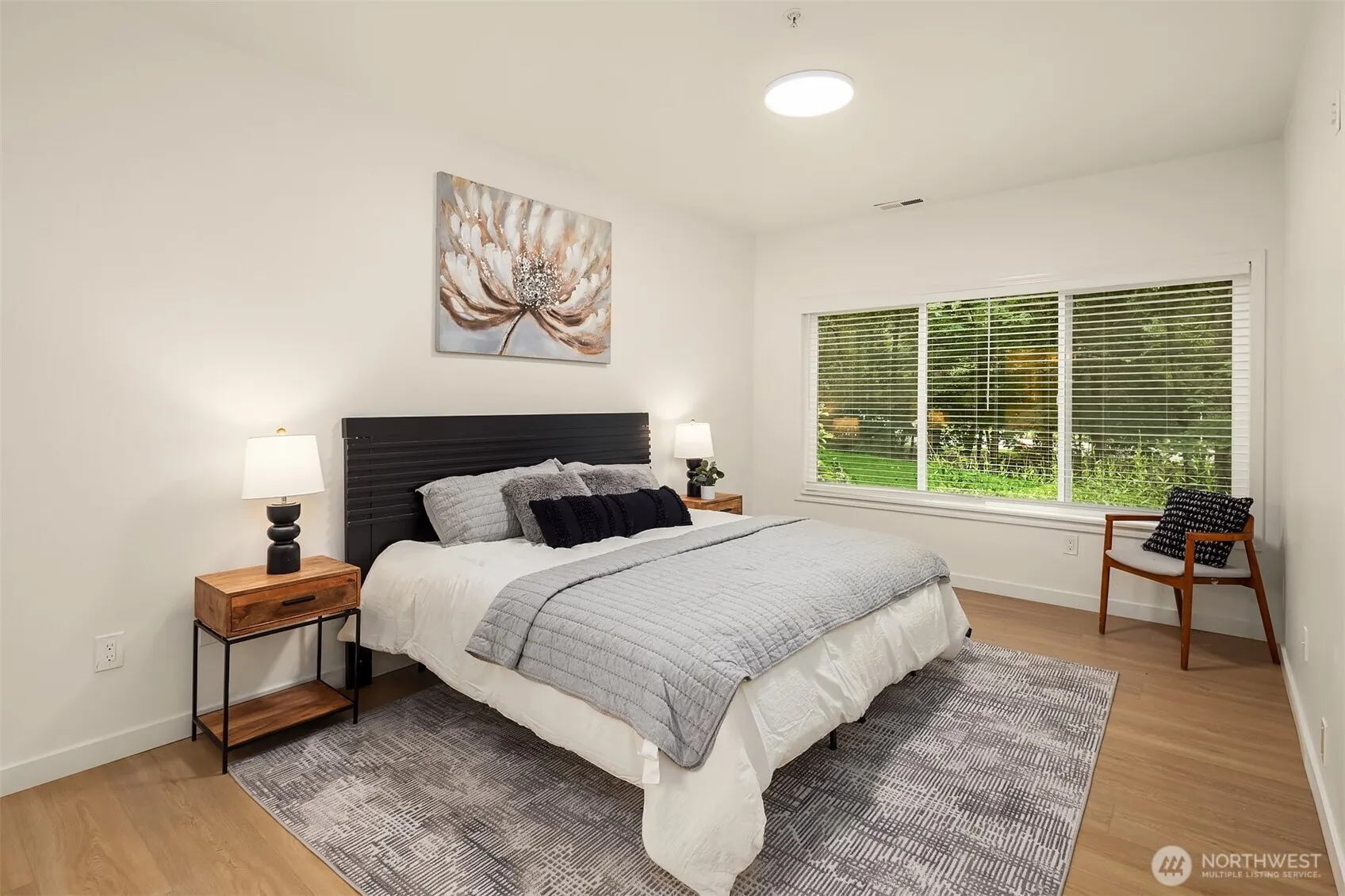 3751 257th Avenue SE #5-2, Sammamish, WA 98029