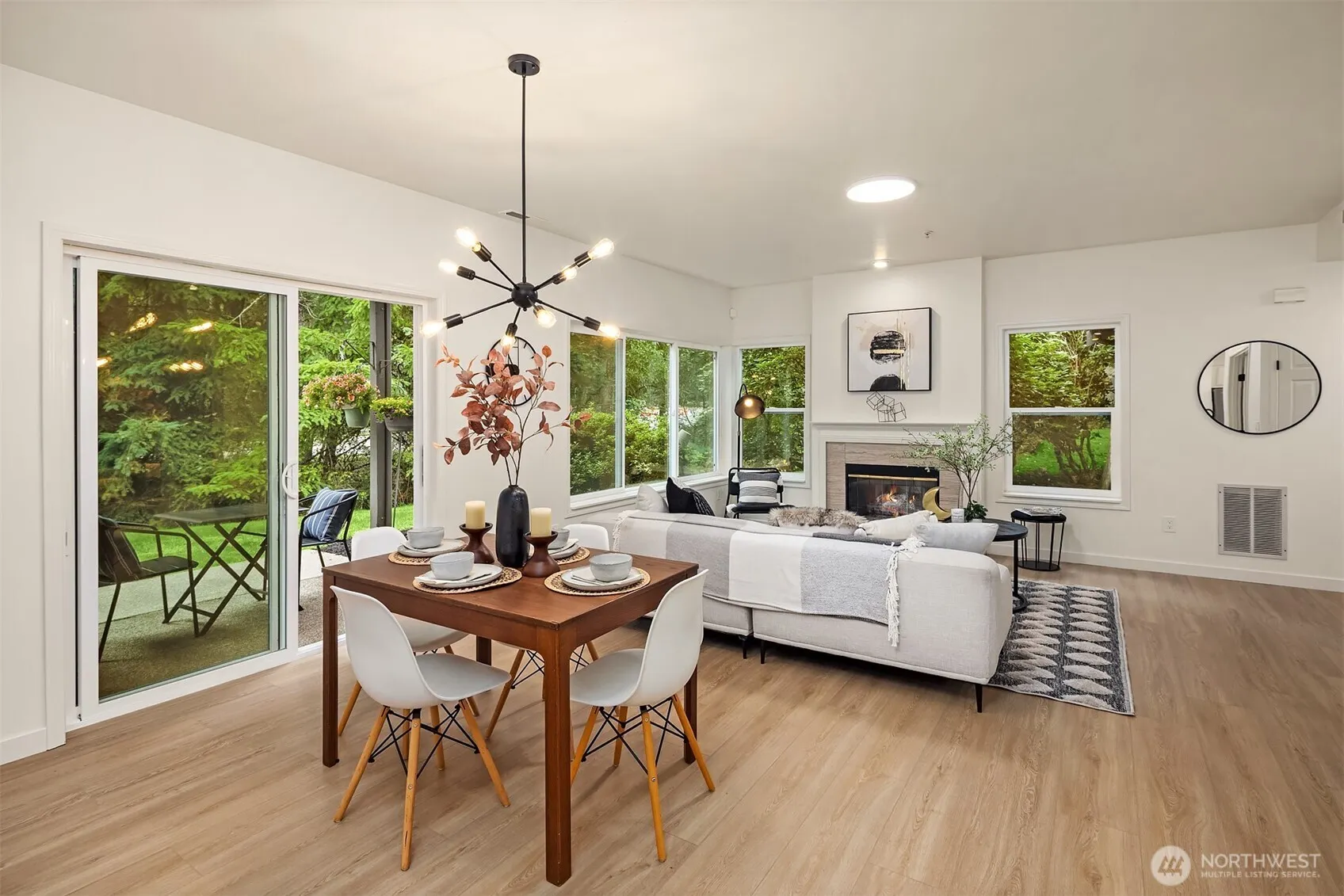 3751 257th Avenue SE #5-2, Sammamish, WA 98029