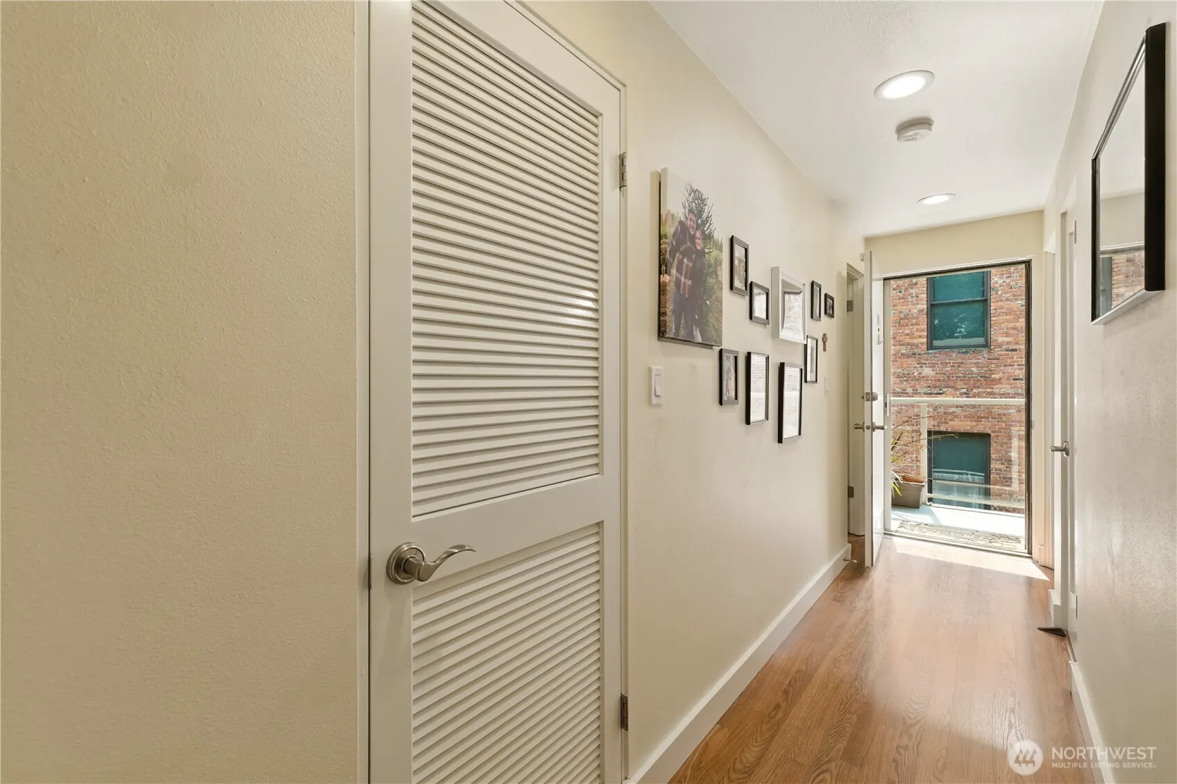 1810 43rd Avenue E #203, Seattle, WA 98112