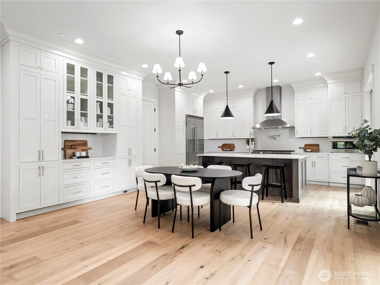 15419 NE 106th Street , Redmond, WA 98052