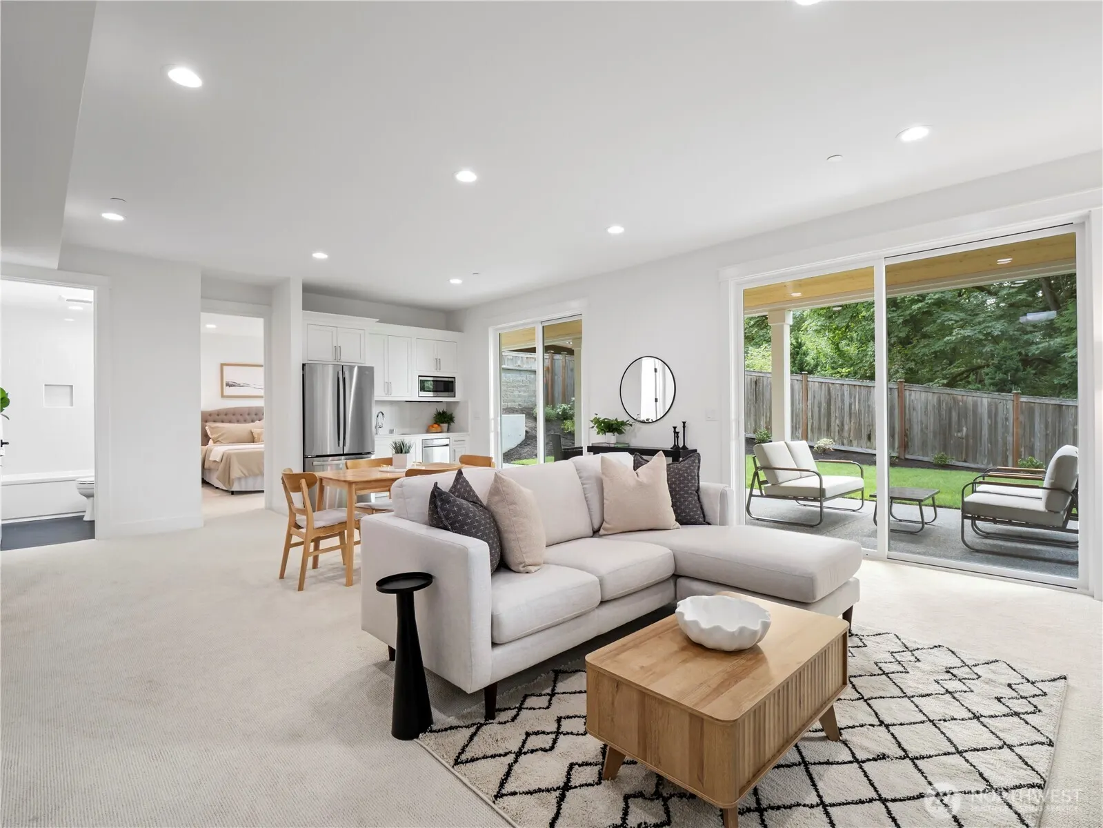 15419 NE 106th Street , Redmond, WA 98052