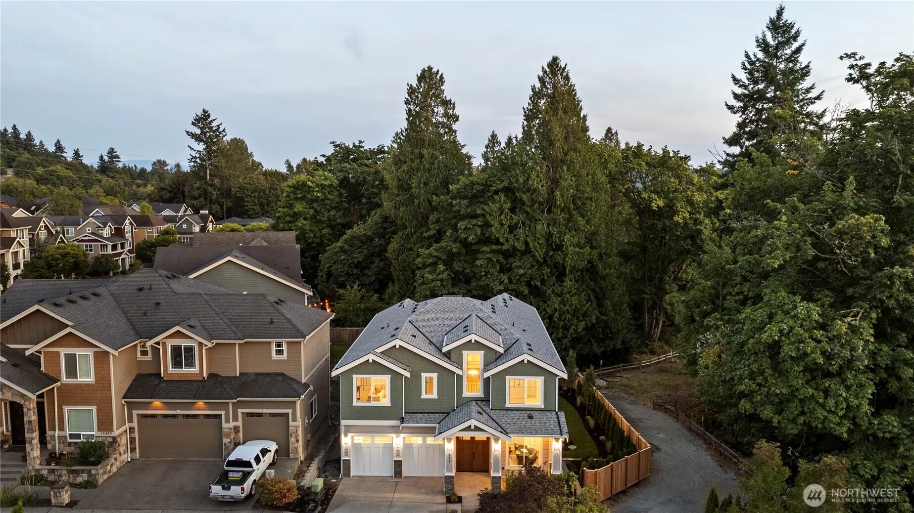 15419 NE 106th Street , Redmond, WA 98052