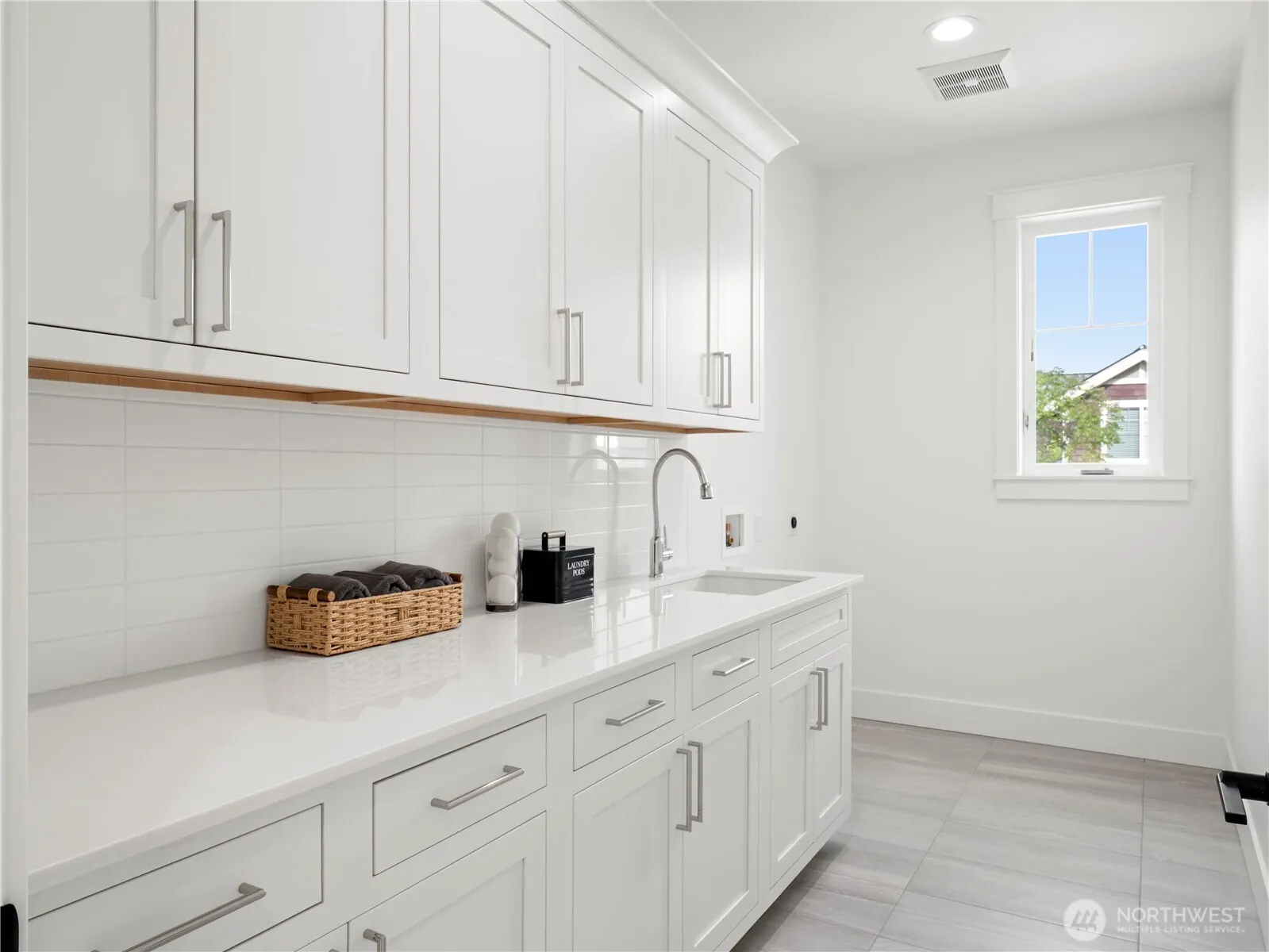 15419 NE 106th Street , Redmond, WA 98052