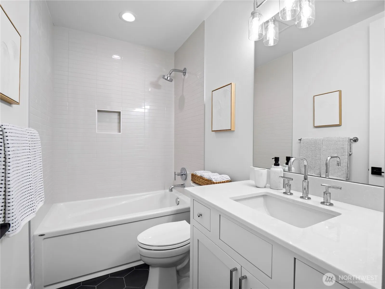 15419 NE 106th Street , Redmond, WA 98052