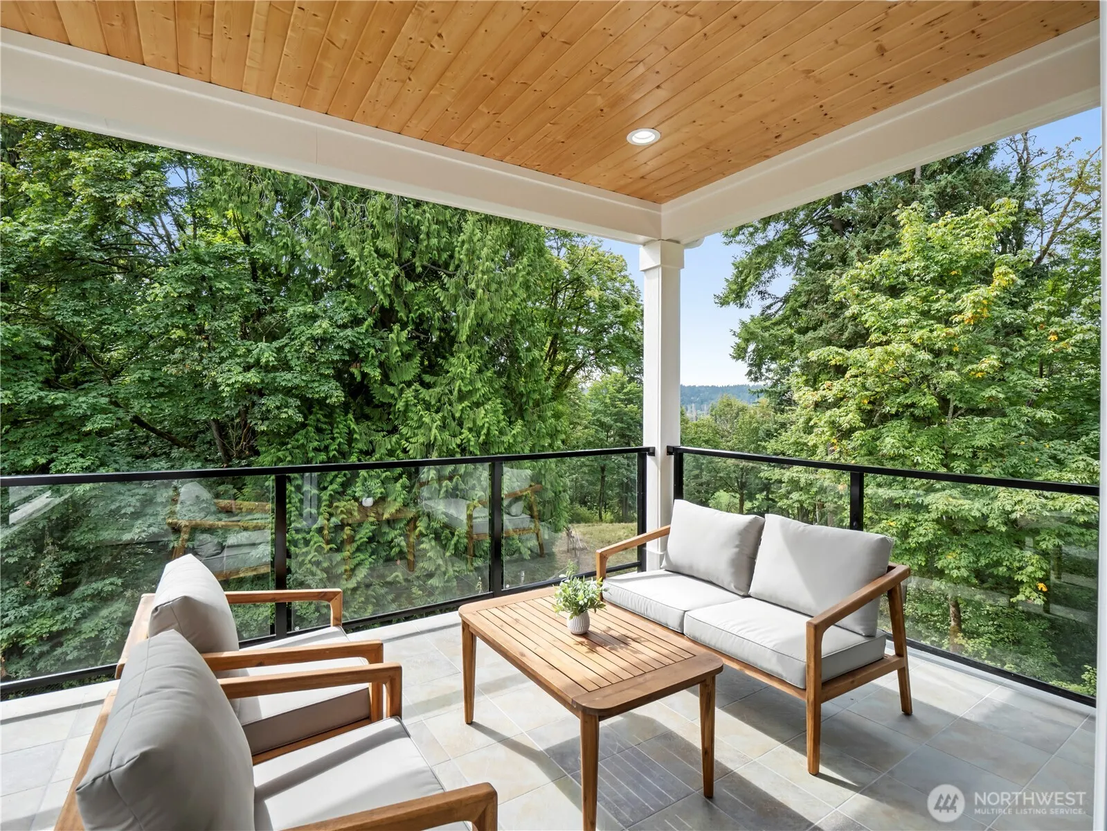 15419 NE 106th Street , Redmond, WA 98052