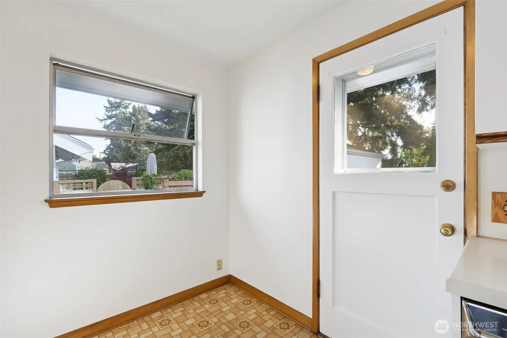 3236 38th Avenue SW, Seattle, WA 98126