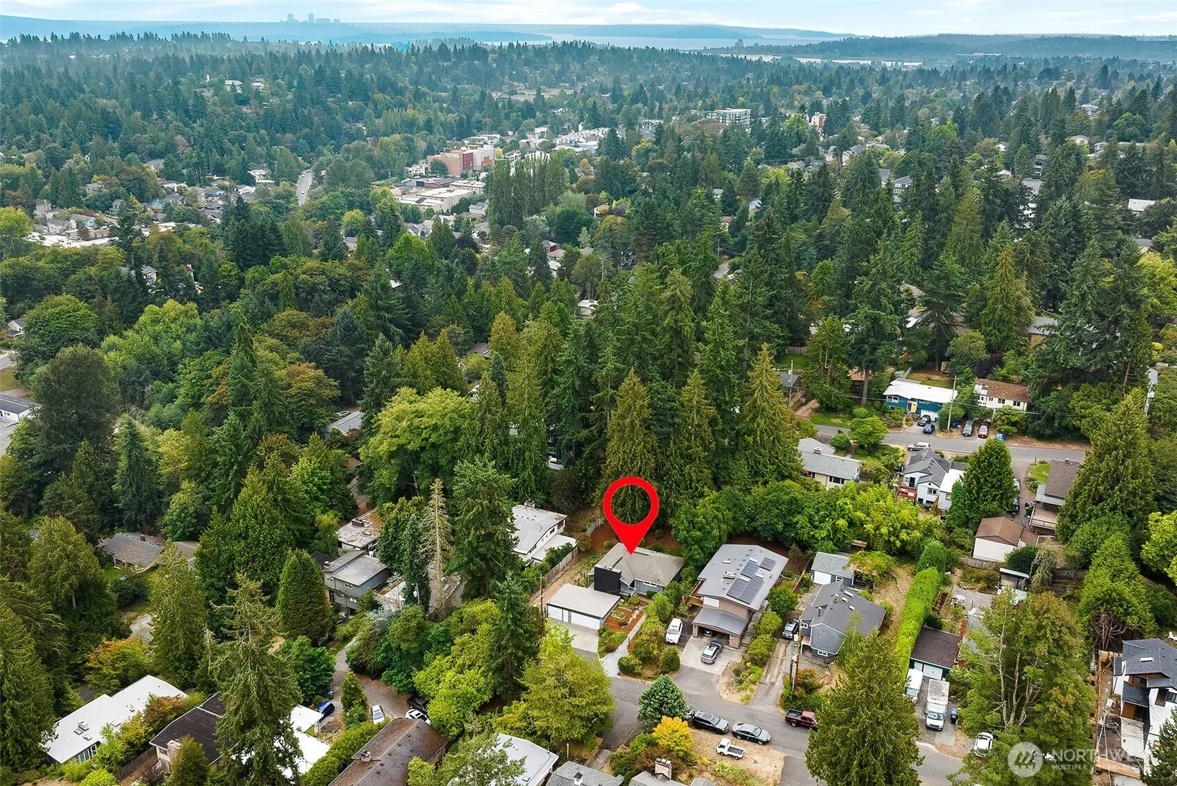 1537 NE 96th Street , Seattle, WA 98115