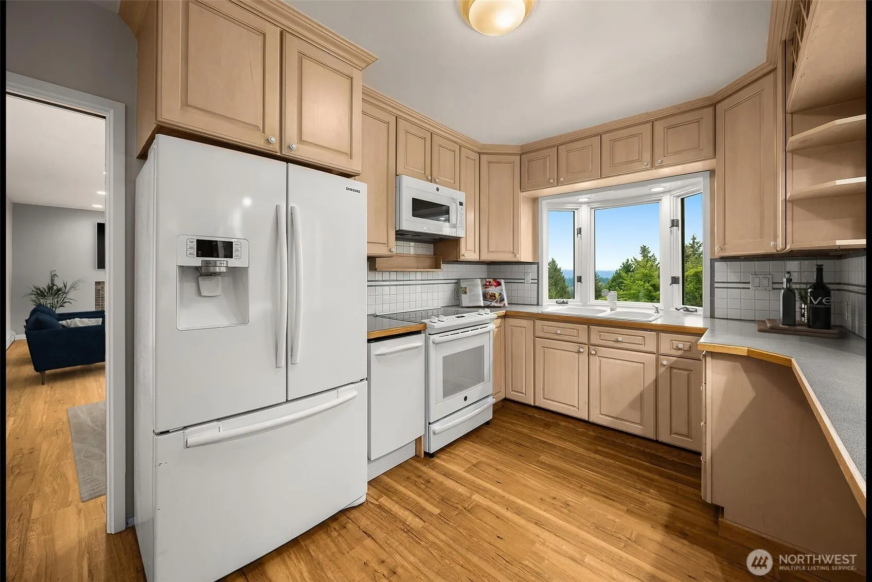 1537 NE 96th Street , Seattle, WA 98115