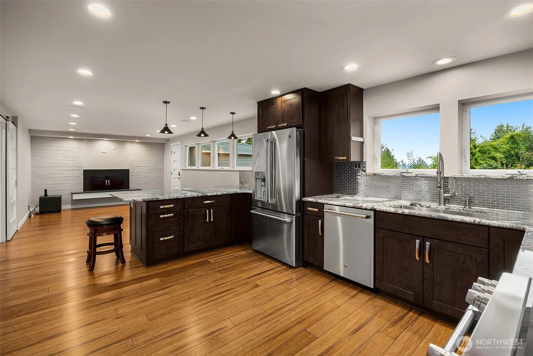 1537 NE 96th Street , Seattle, WA 98115