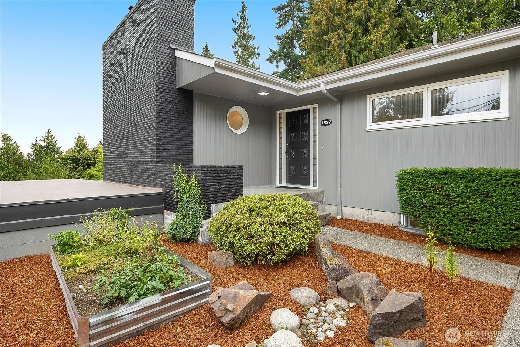 1537 NE 96th Street , Seattle, WA 98115