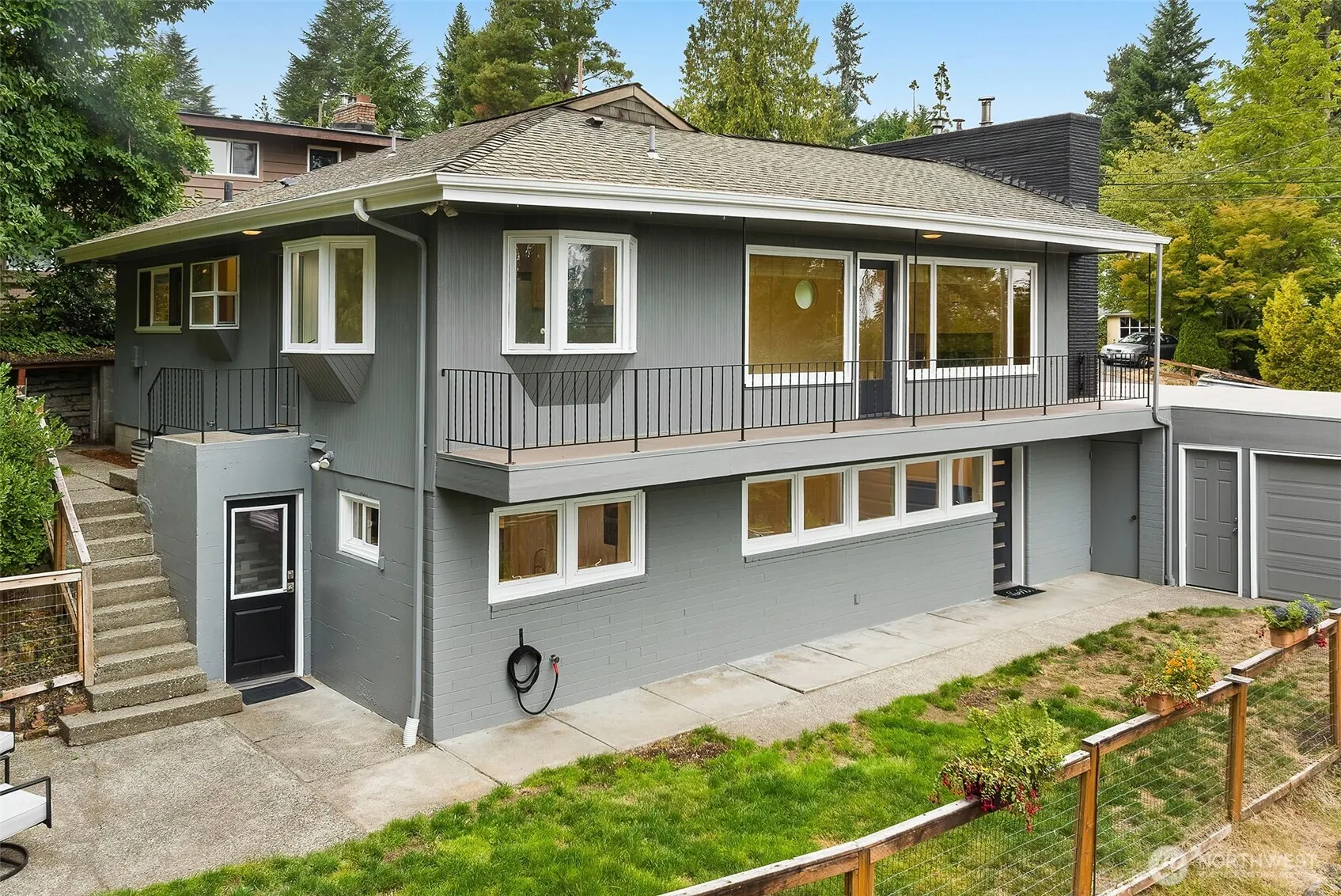 1537 NE 96th Street , Seattle, WA 98115
