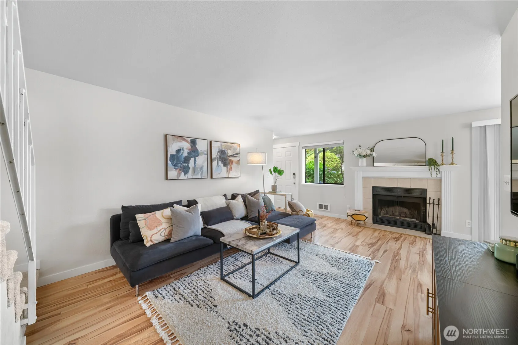 1529 201st Place SE #12C, Bothell, WA 98012-8101