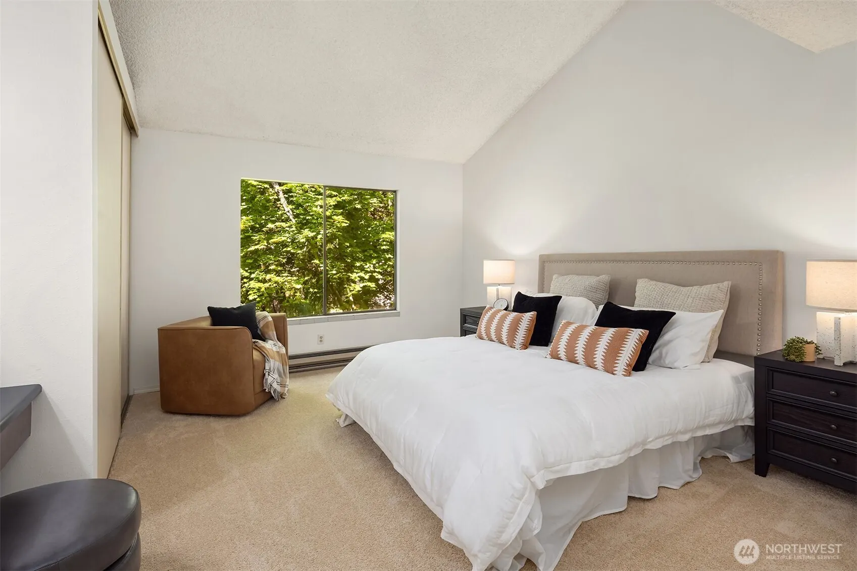 6333 Sand Point Way NE, Seattle, WA 98115