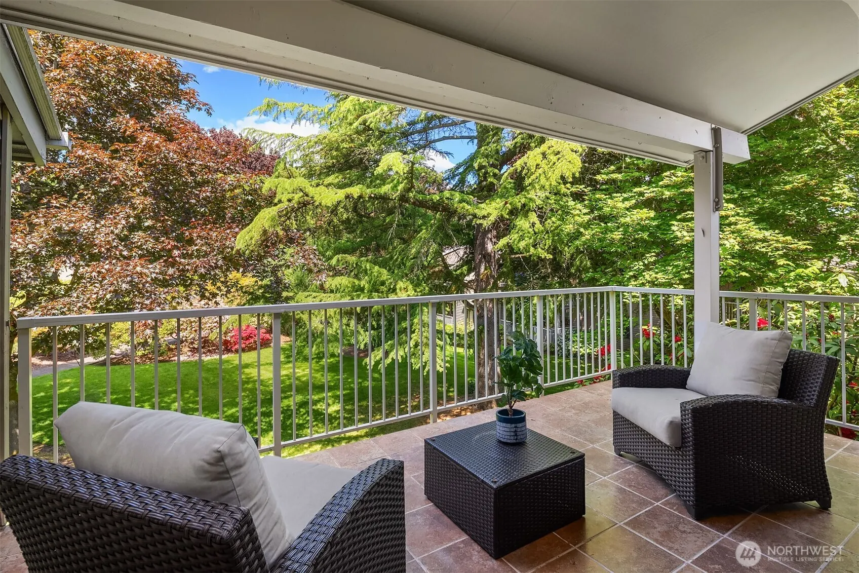 6333 Sand Point Way NE, Seattle, WA 98115