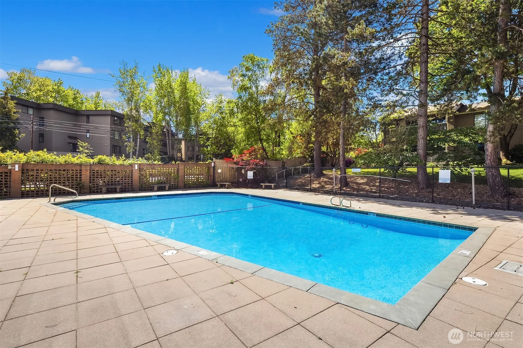 6333 Sand Point Way NE, Seattle, WA 98115