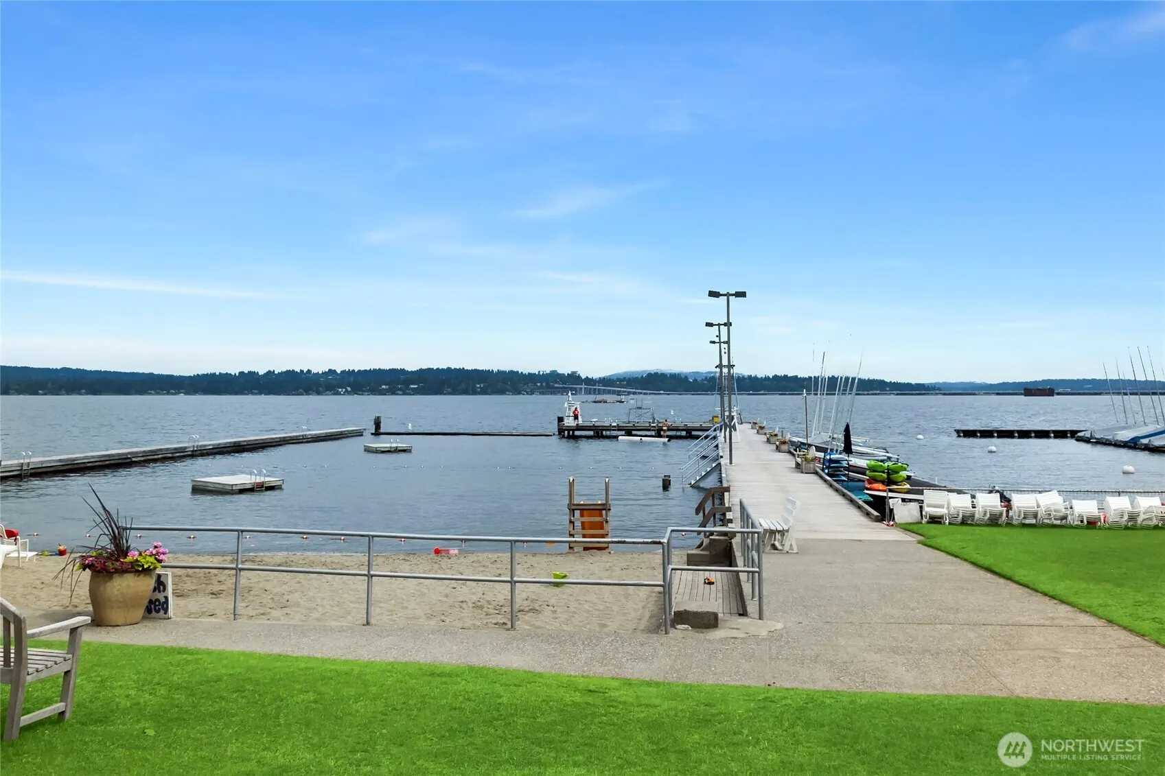 4827 NE 43rd Street , Seattle, WA 98105