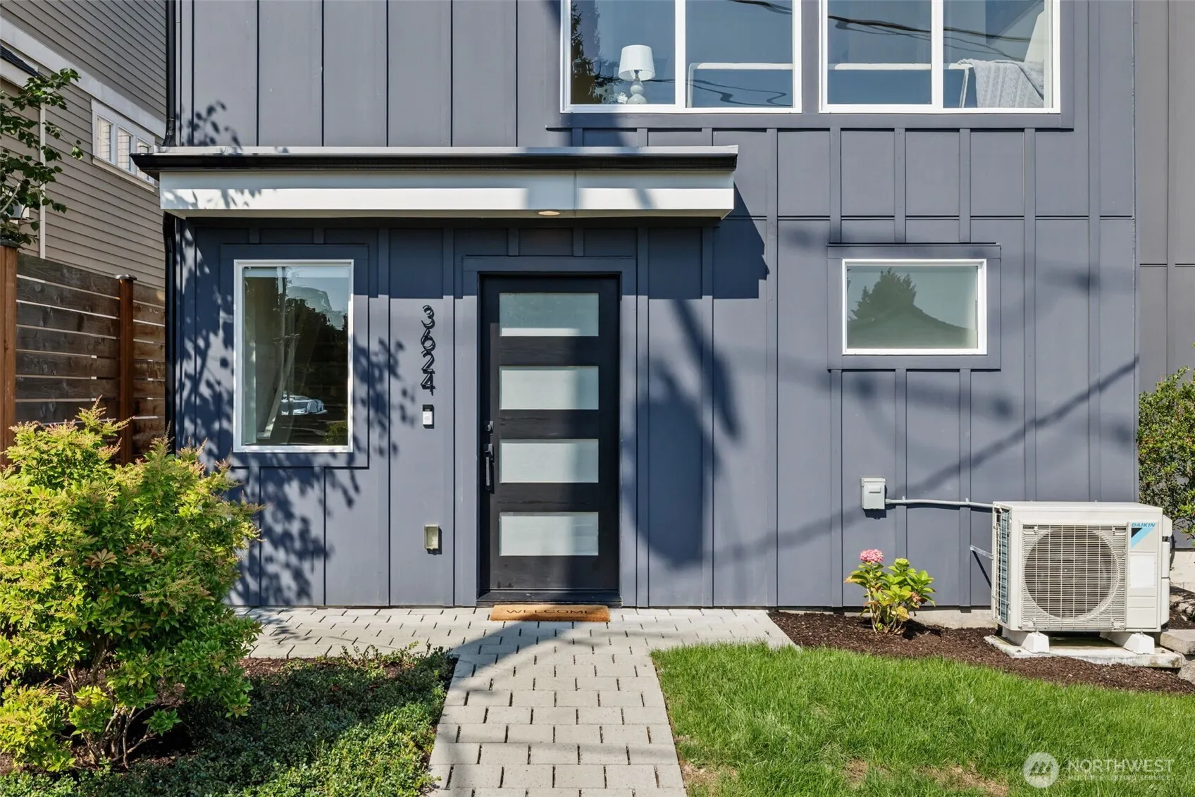 3624 NE 65th Street , Seattle, WA 98115