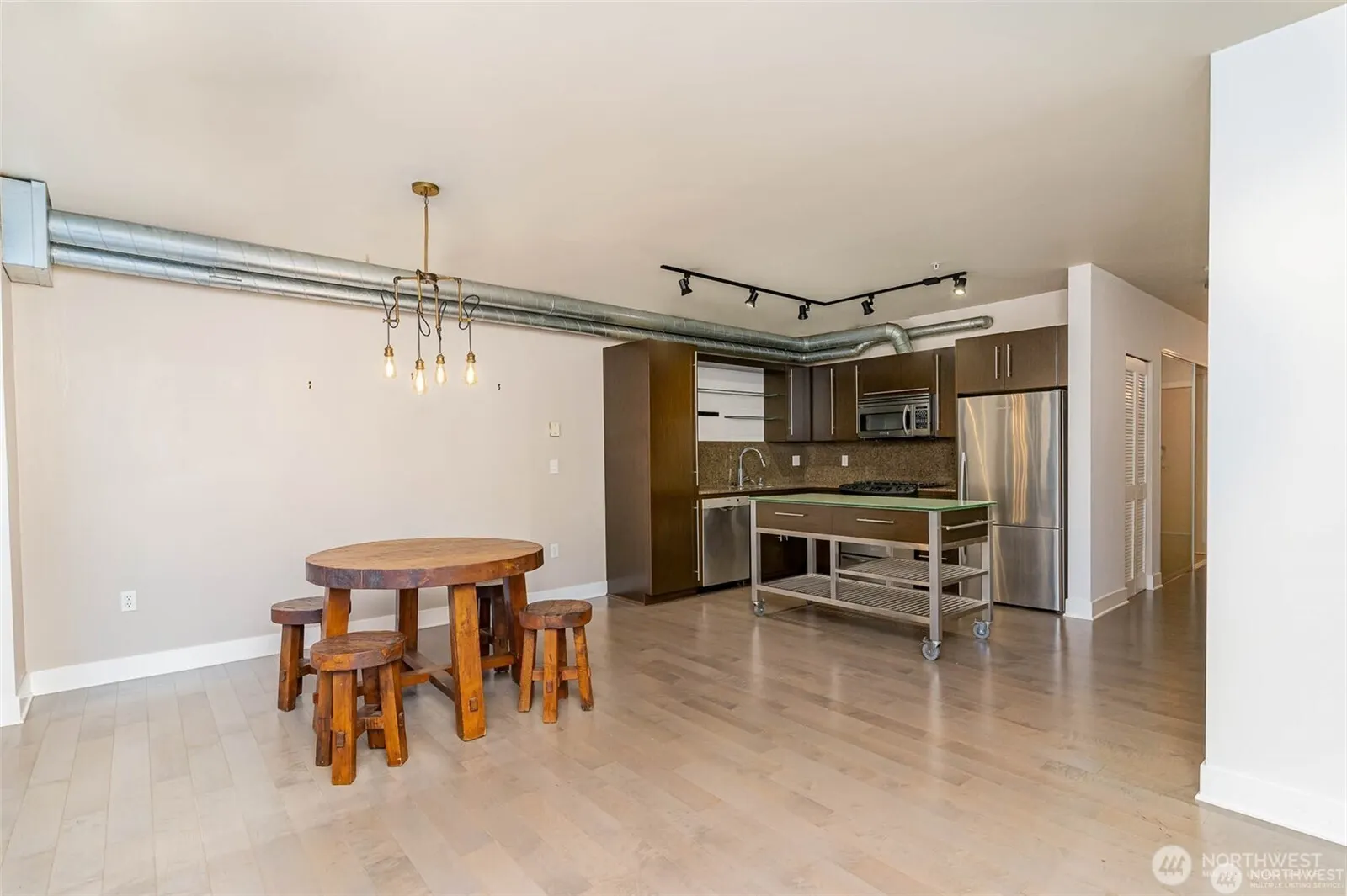 530 Broadway Avenue E #202, Seattle, WA 98102