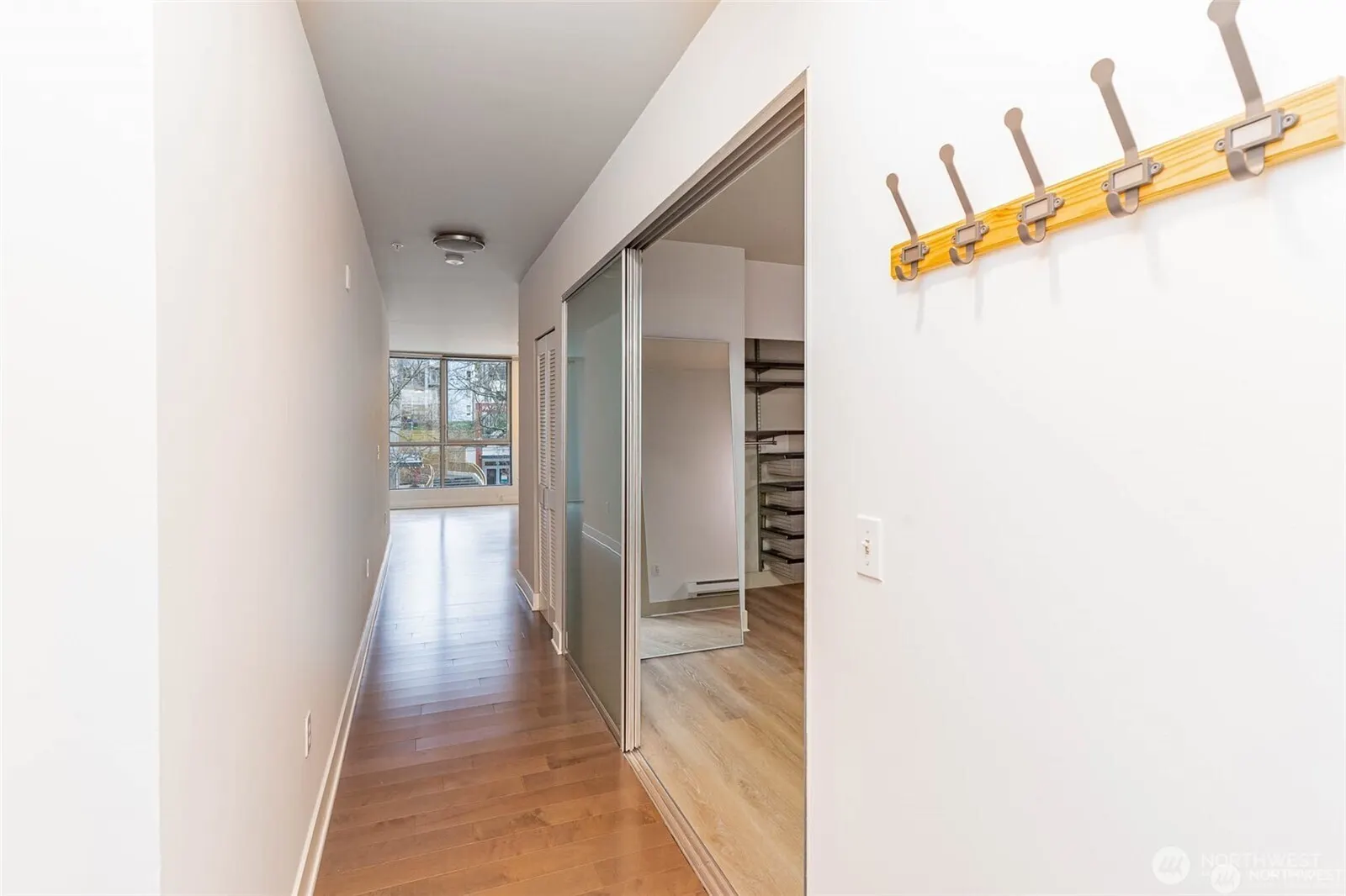 530 Broadway Avenue E #202, Seattle, WA 98102