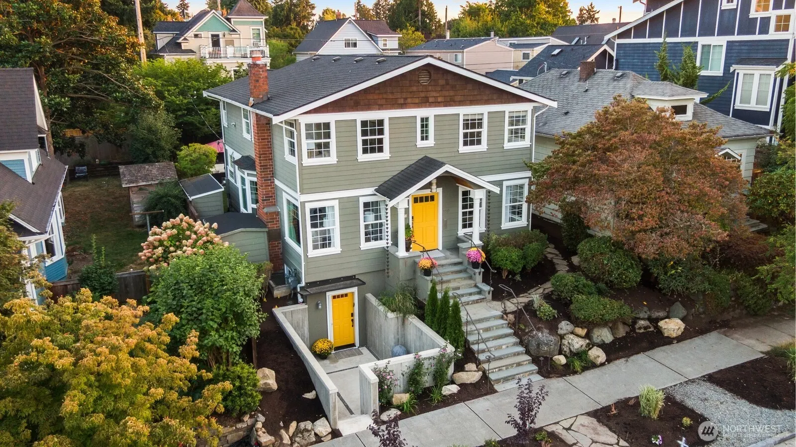 119 NE 63rd Street , Seattle, WA 98115