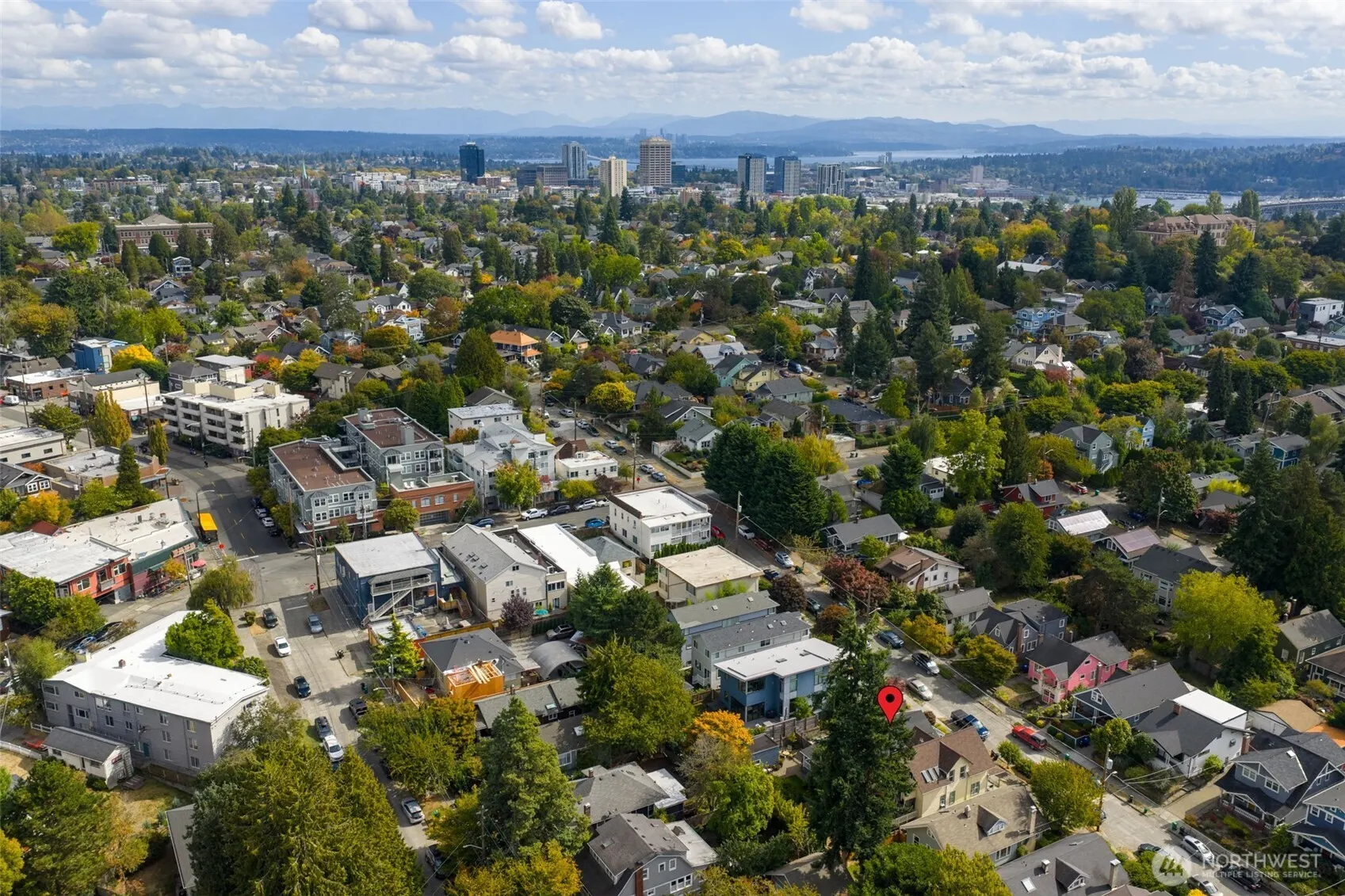 1834 N 54th Street , Seattle, WA 98103