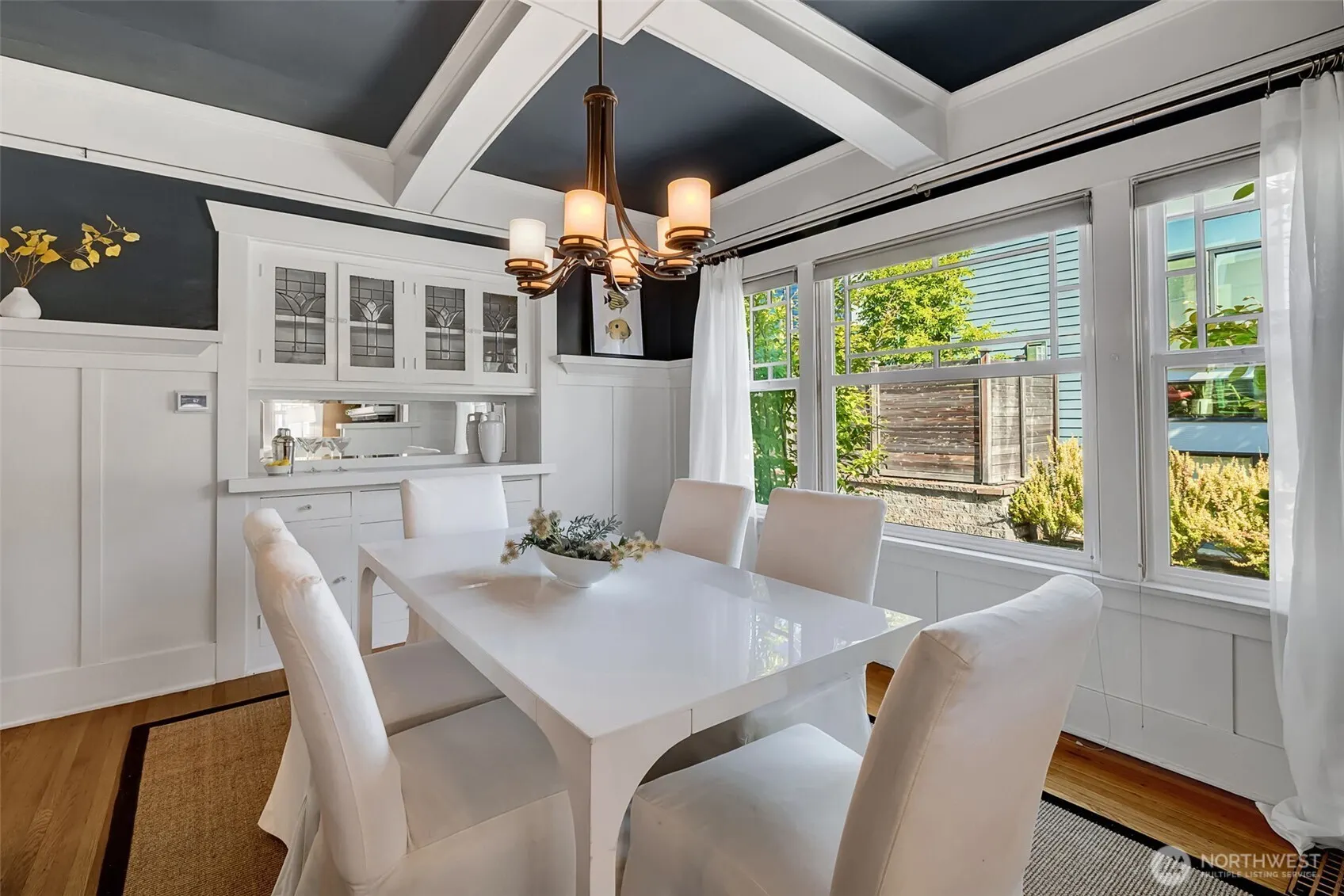1834 N 54th Street , Seattle, WA 98103