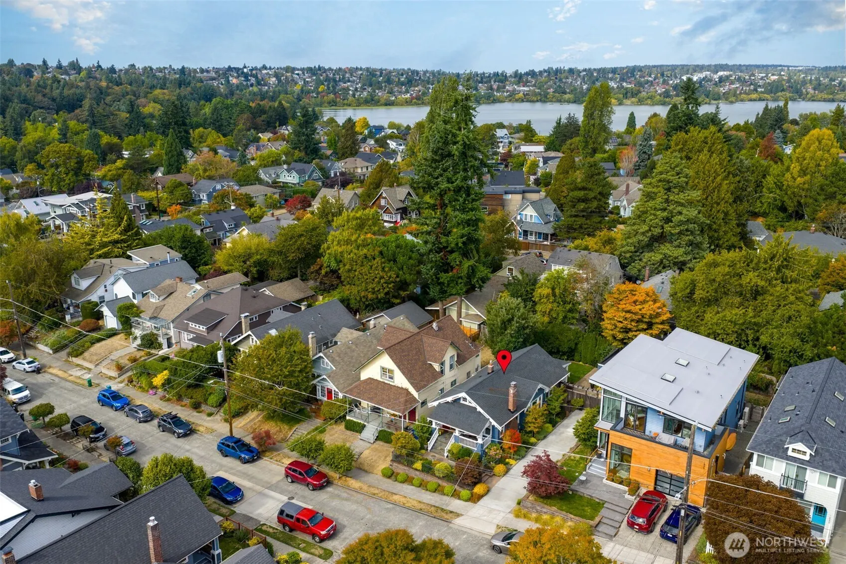 1834 N 54th Street , Seattle, WA 98103