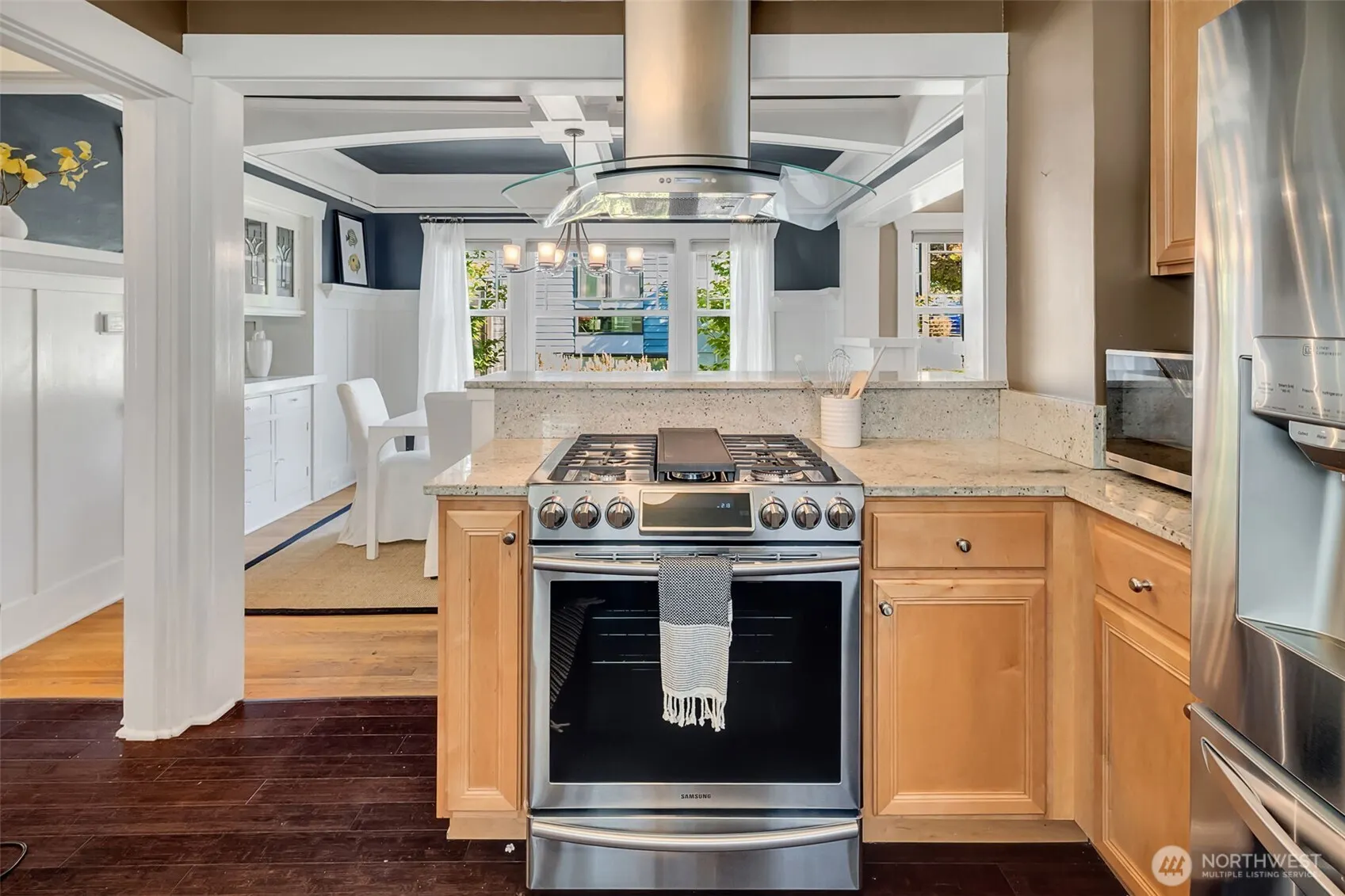 1834 N 54th Street , Seattle, WA 98103