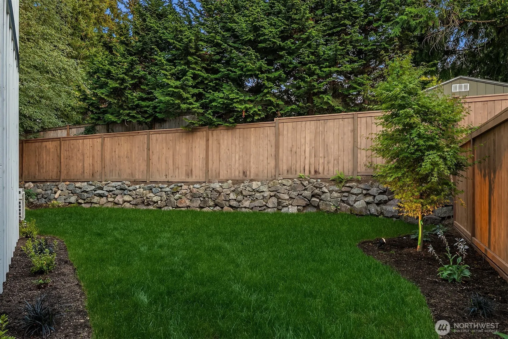 7022 127th Avenue NE, Kirkland, WA 98033