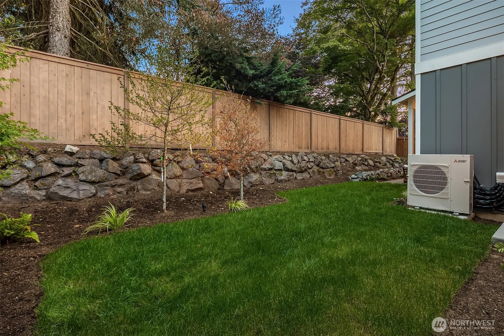 7022 127th Avenue NE, Kirkland, WA 98033