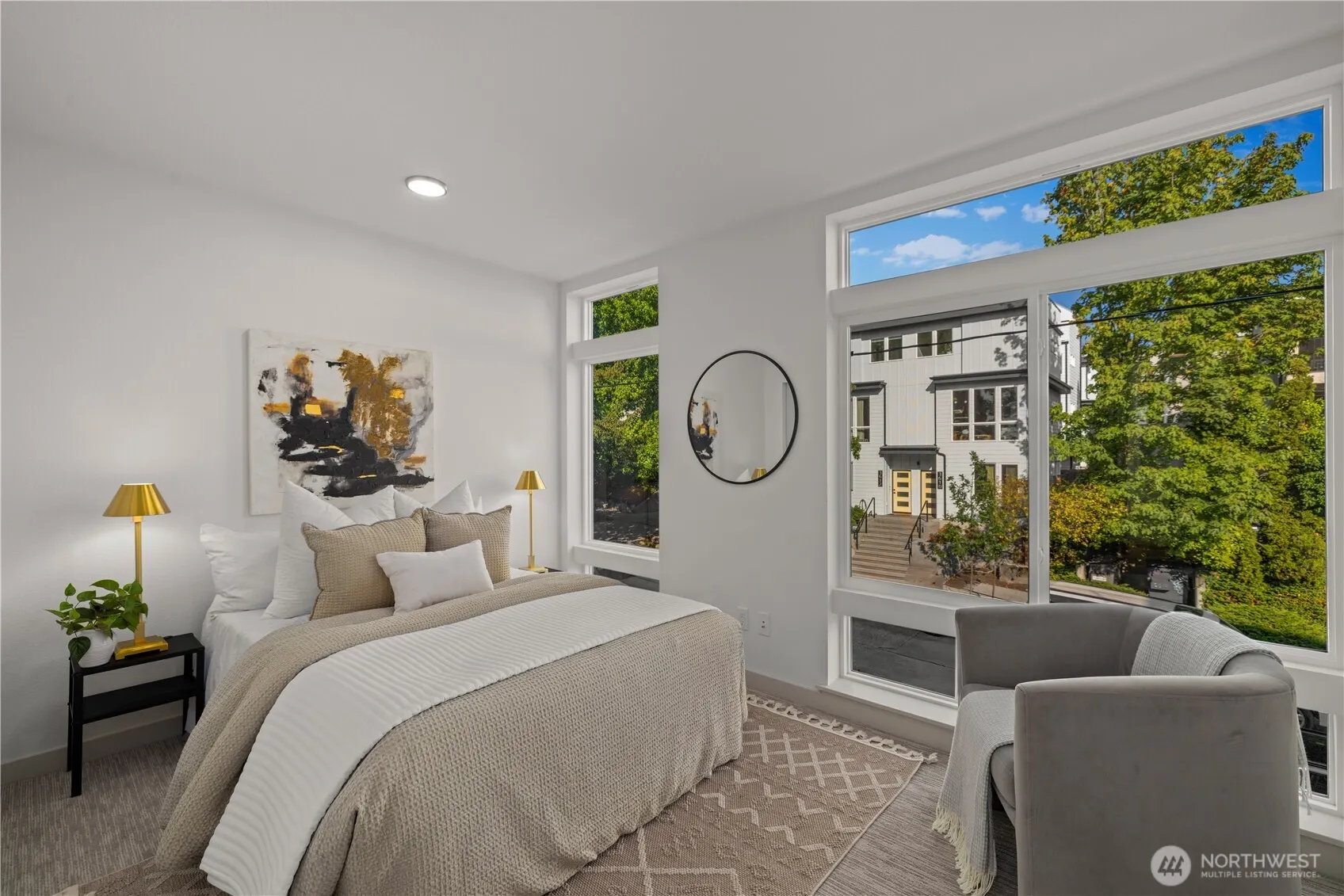 3607 Linden Avenue N, Seattle, WA 98103