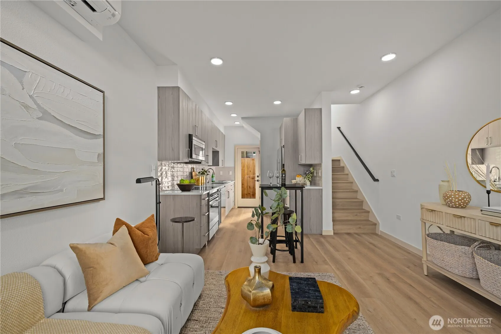 3607 Linden Avenue N, Seattle, WA 98103