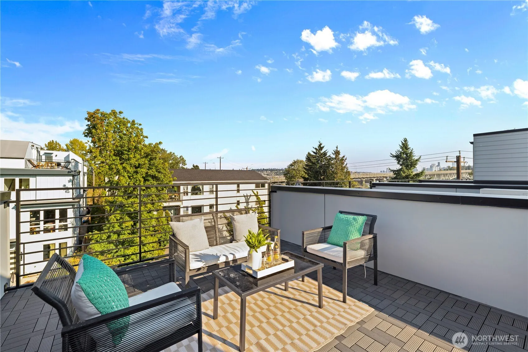 3607 Linden Avenue N, Seattle, WA 98103