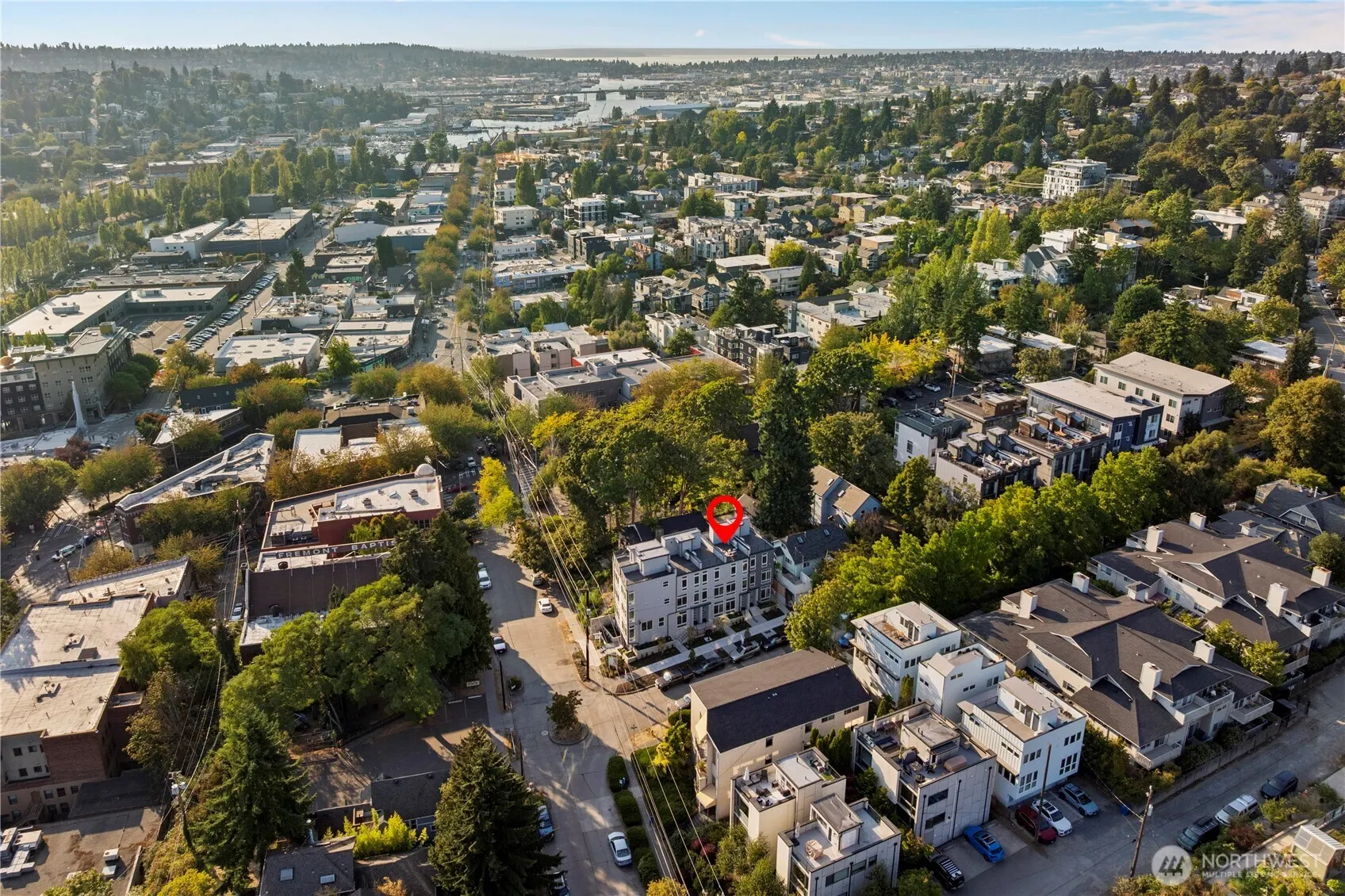 3607 Linden Avenue N, Seattle, WA 98103