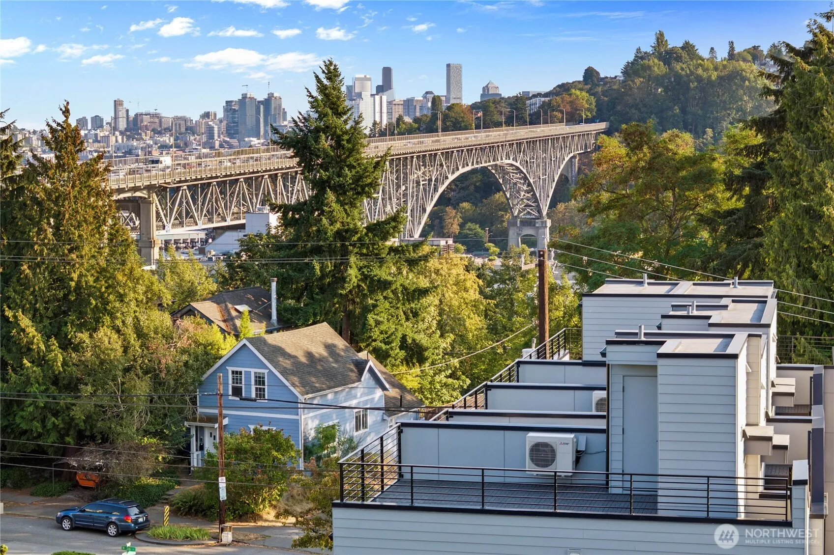 3607 Linden Avenue N, Seattle, WA 98103