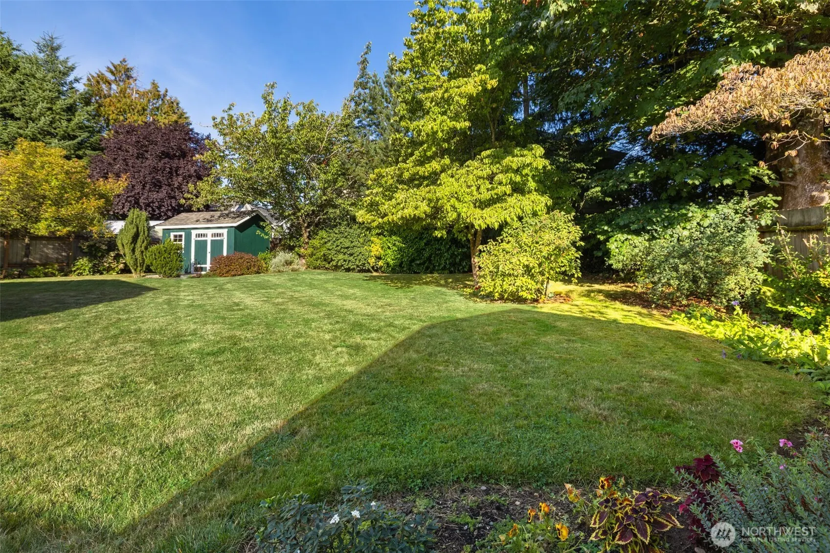 1300 Queen Avenue NE, Renton, WA 98056