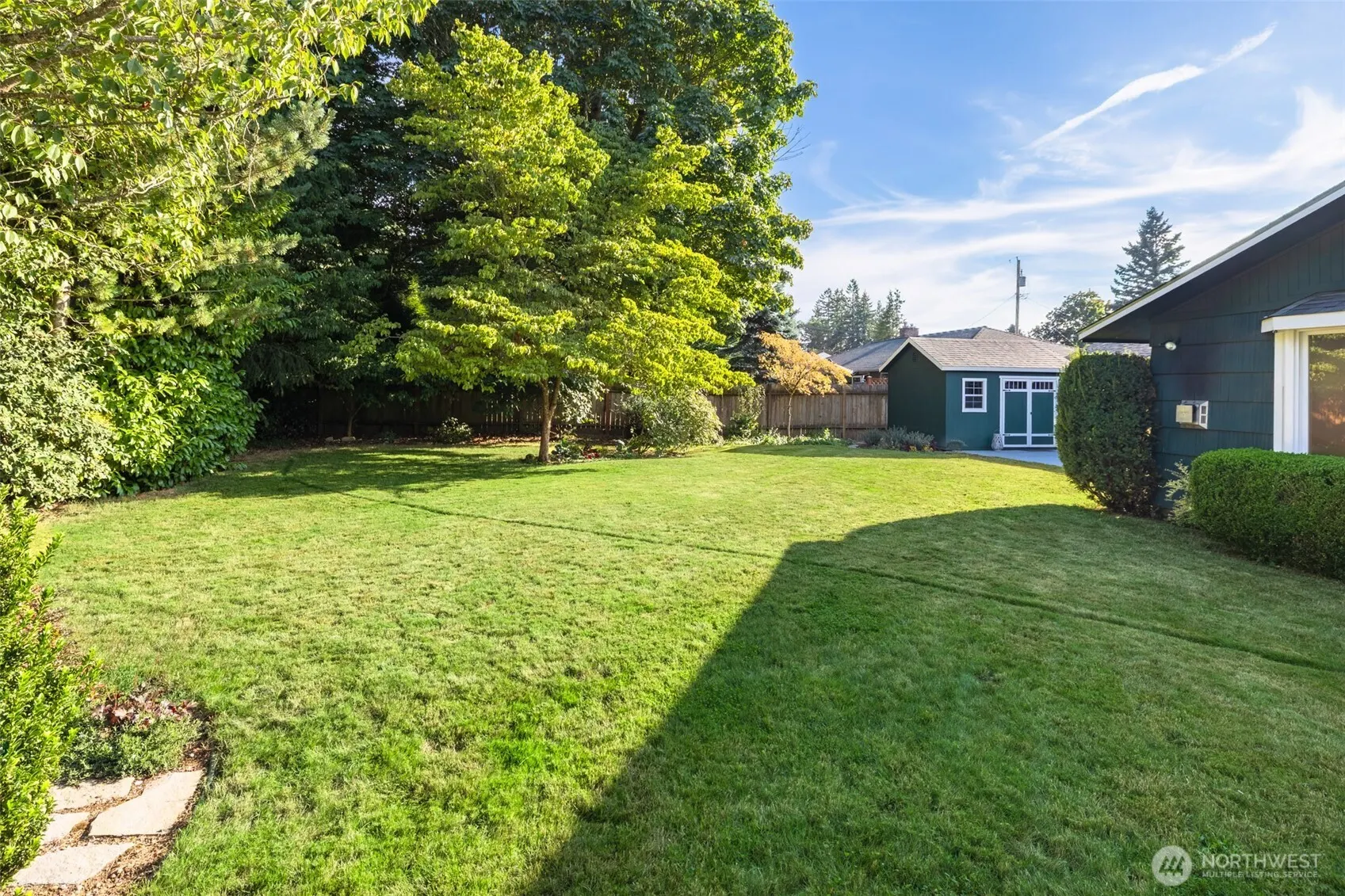 1300 Queen Avenue NE, Renton, WA 98056